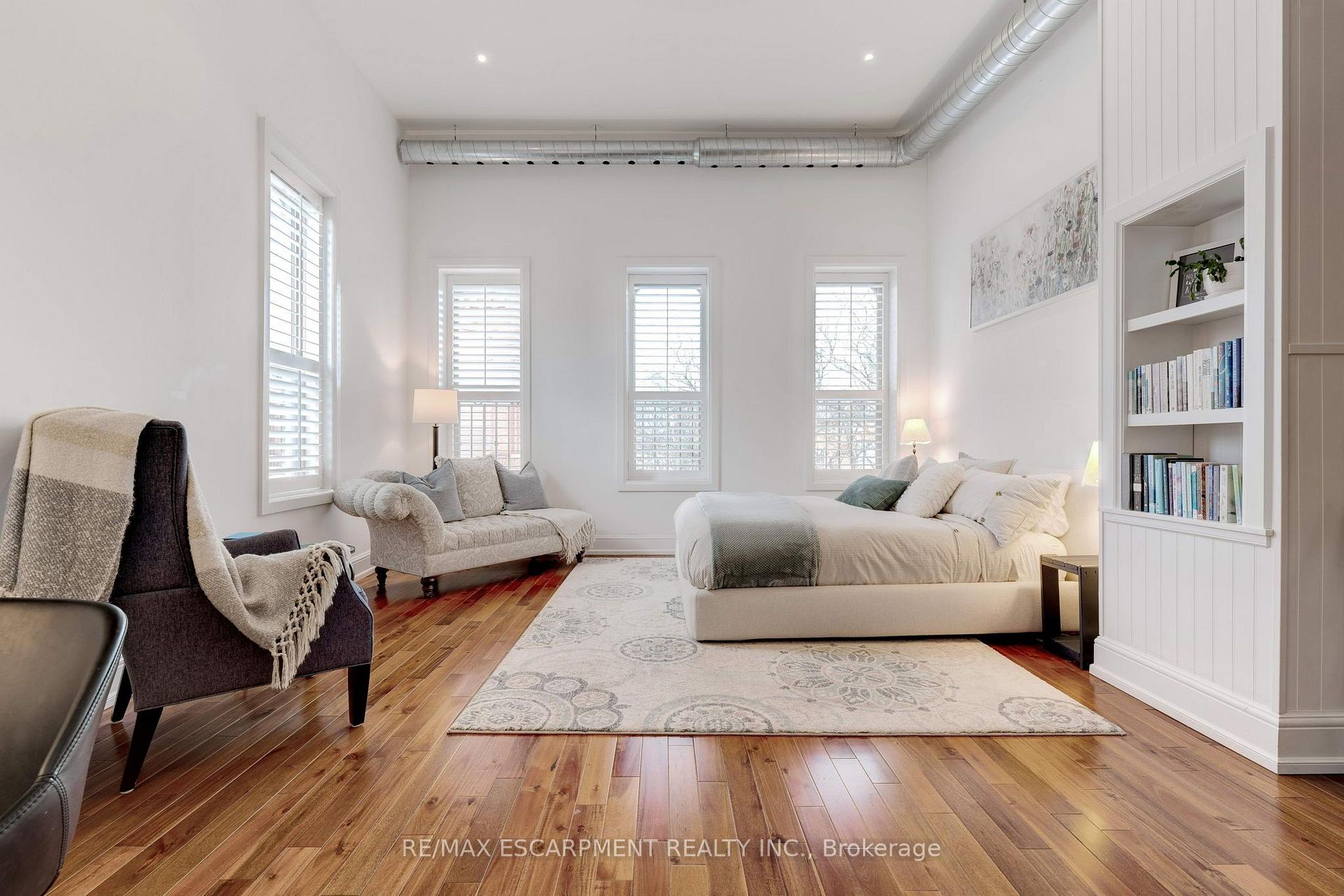Photo 26 of Unit 2, 205 King Street E, Hamilton, Beasley — HOMEH