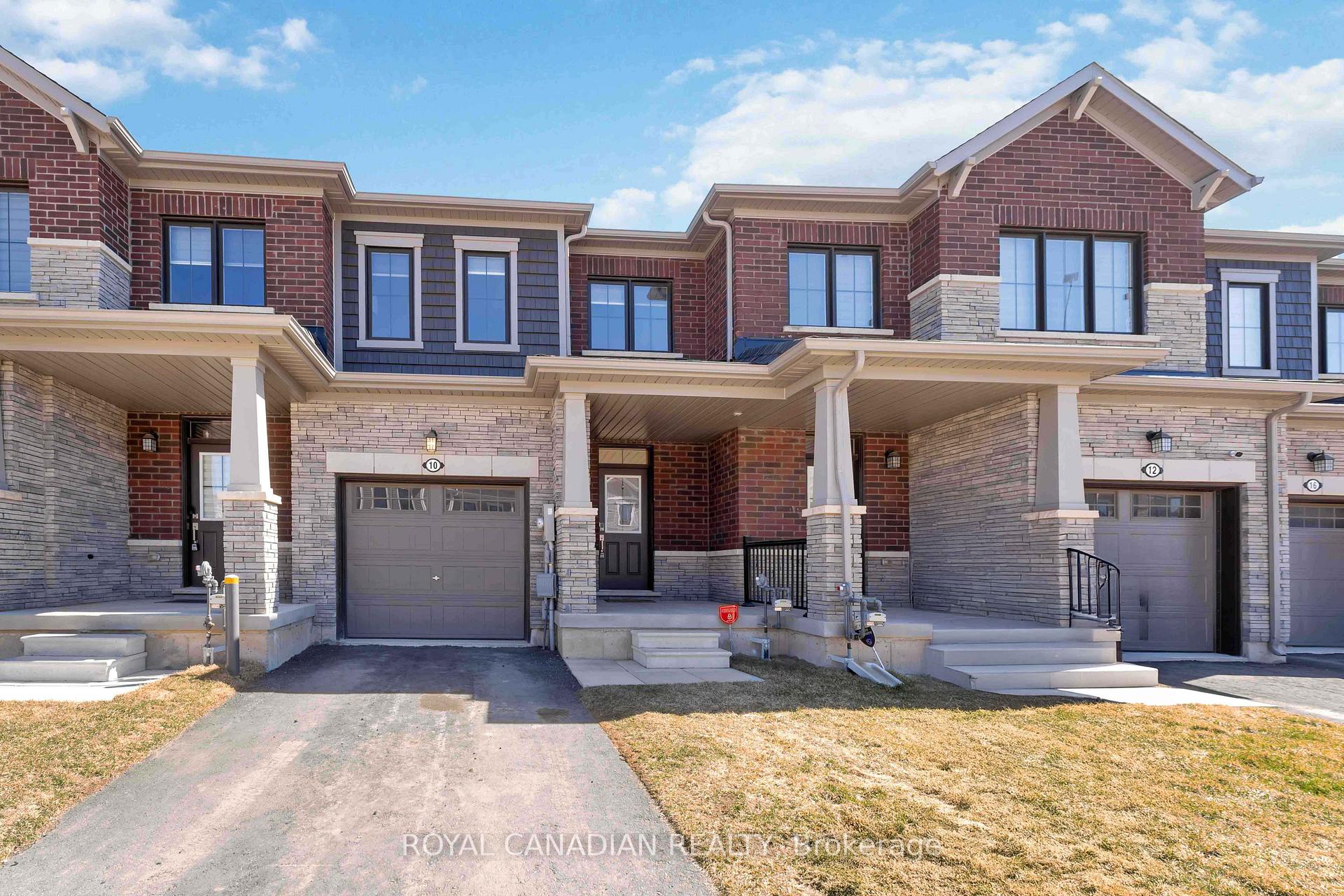 Photo 2 of 10 Lemon Avenue, Thorold, Hurricane/Merrittville — HOMEH