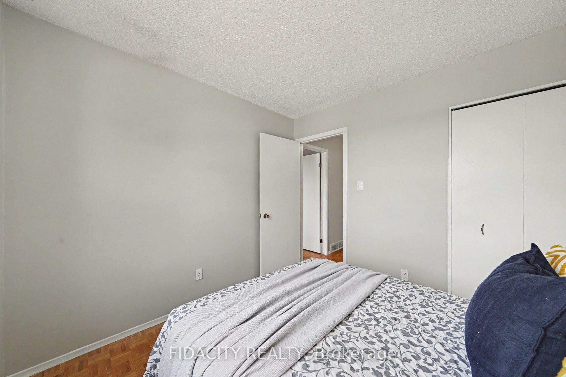 Photo 15 of 18 Ross Street, Smiths Falls, Smiths Falls — HOMEH