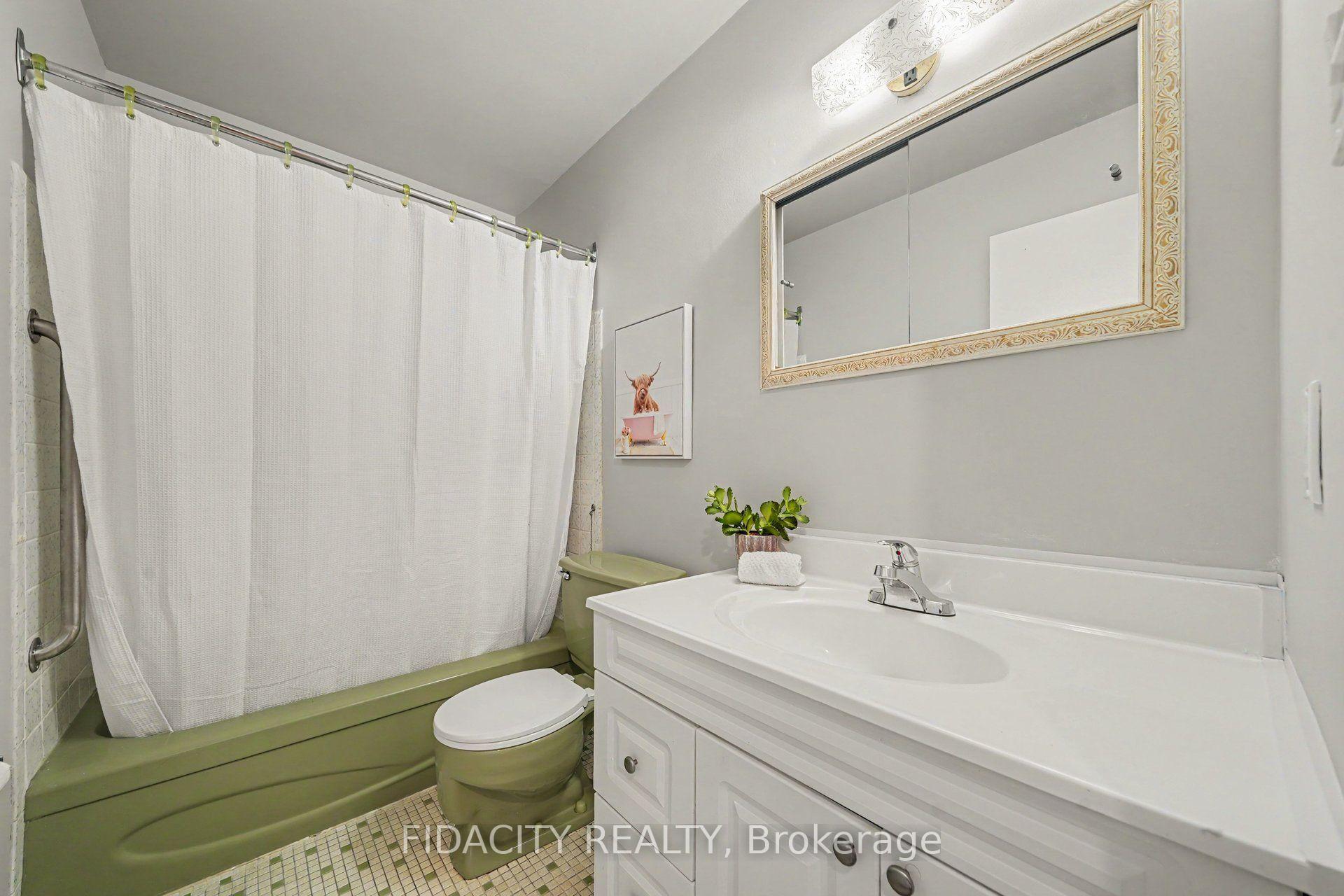 Photo 16 of 18 Ross Street, Smiths Falls, Smiths Falls — HOMEH