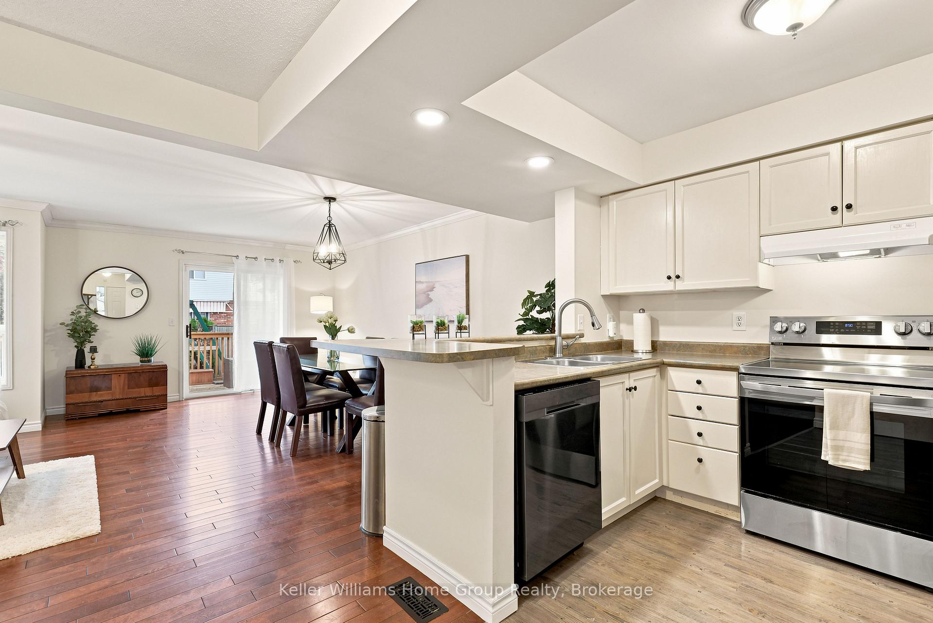 Photo 7 of 20 Werstine Terrace, Cambridge, Hespeler Village — HOMEH