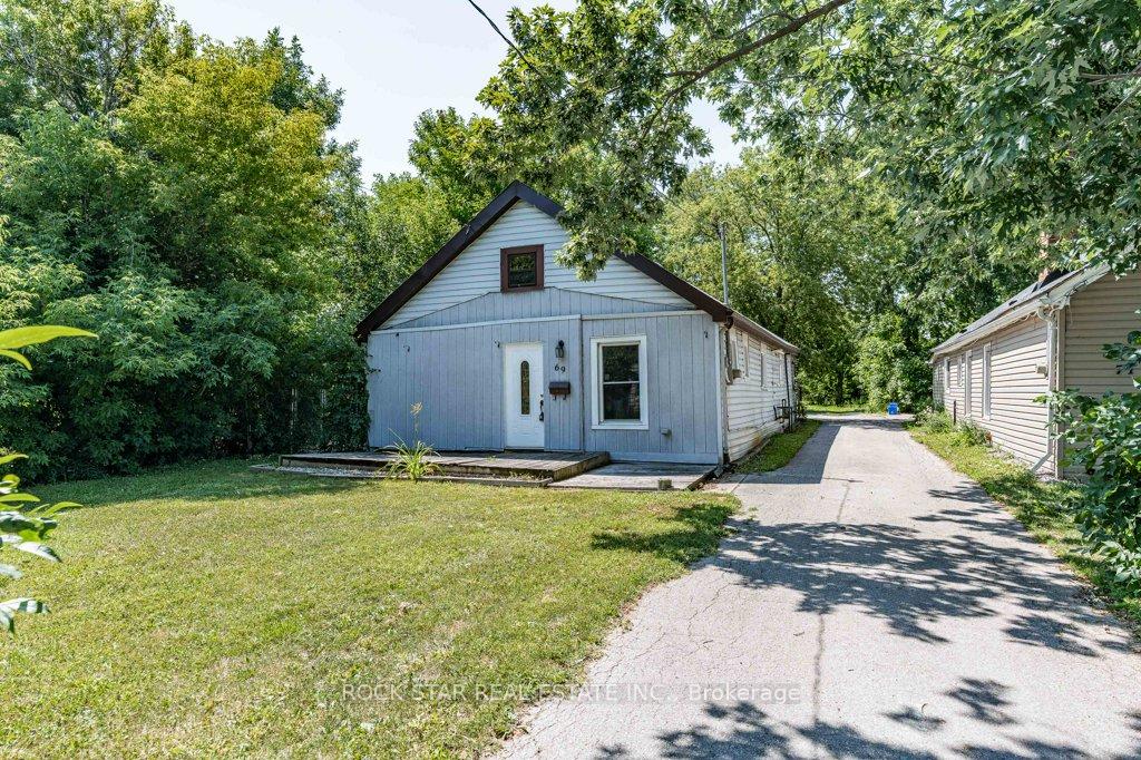 Photo 1 of 69 Teal Avenue, Hamilton, Lakeshore — HOMEH