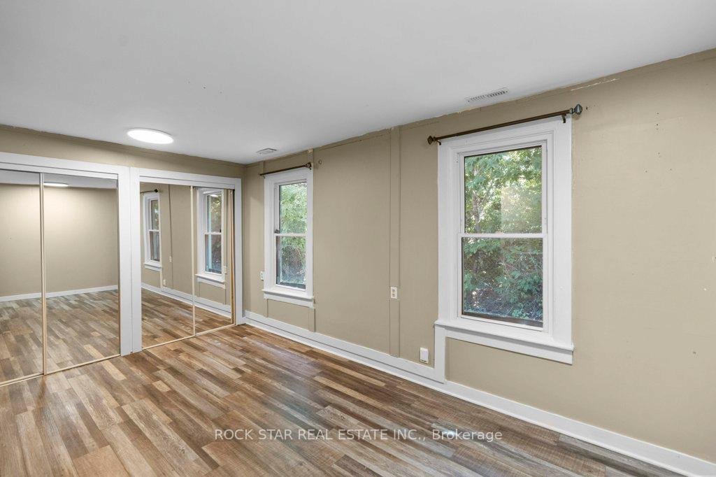 Photo 11 of 69 Teal Avenue, Hamilton, Lakeshore — HOMEH