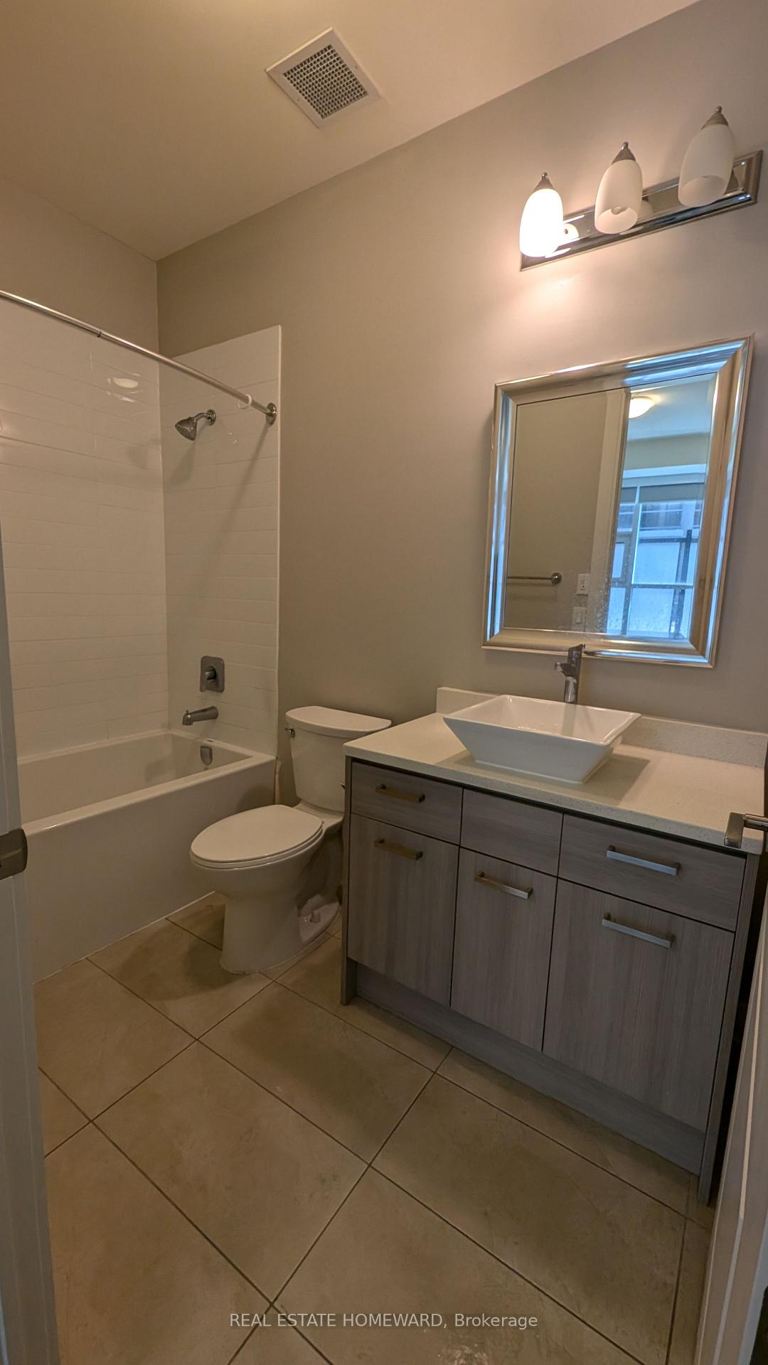 Photo 13 of Unit 312, 150 Main Street W, Hamilton, Central — HOMEH