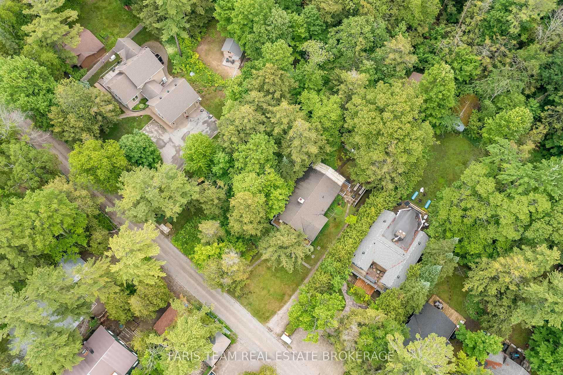 Photo 30 of 21 East Beach Road, Tiny, Rural Tiny — HOMEH