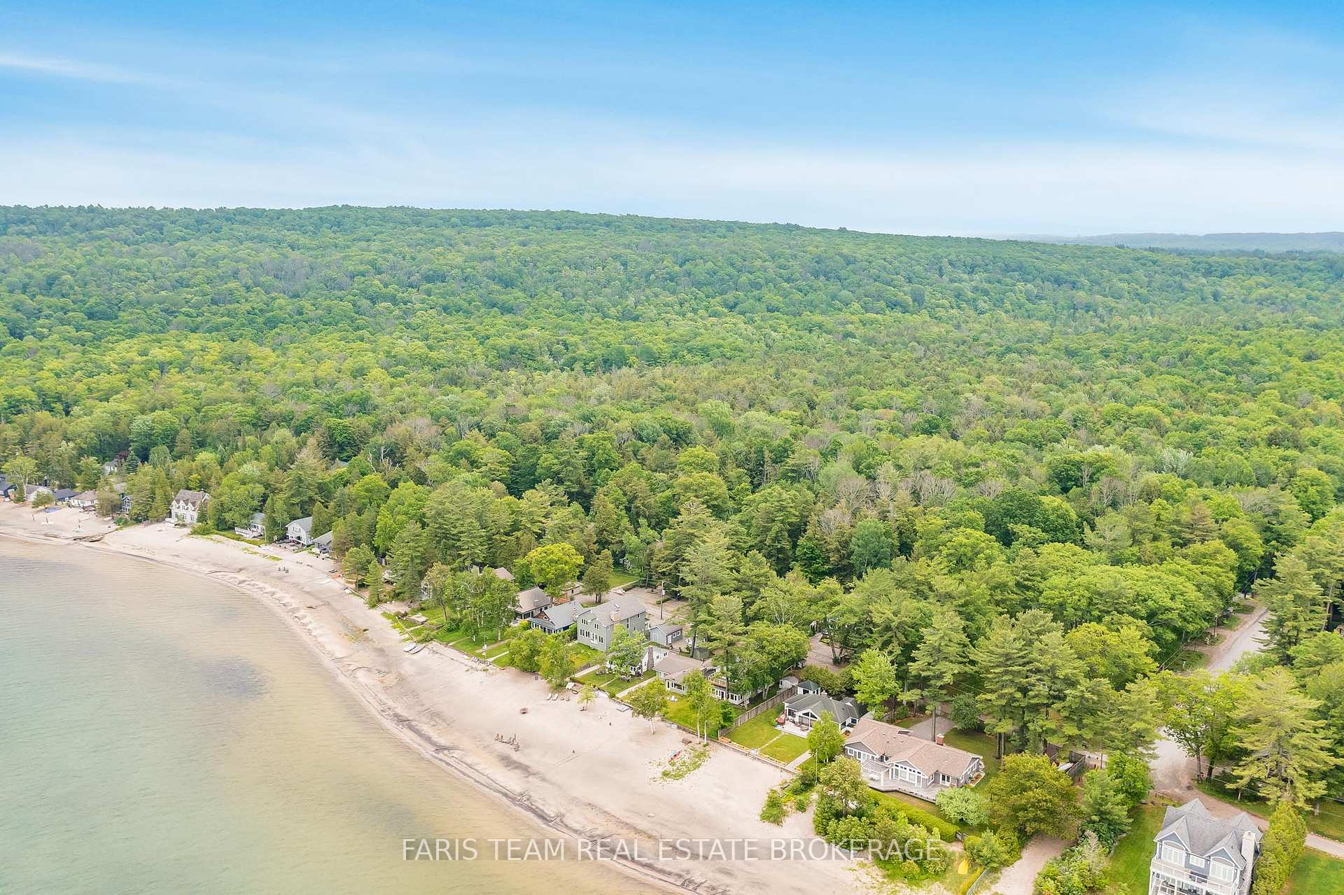 Photo 31 of 21 East Beach Road, Tiny, Rural Tiny — HOMEH