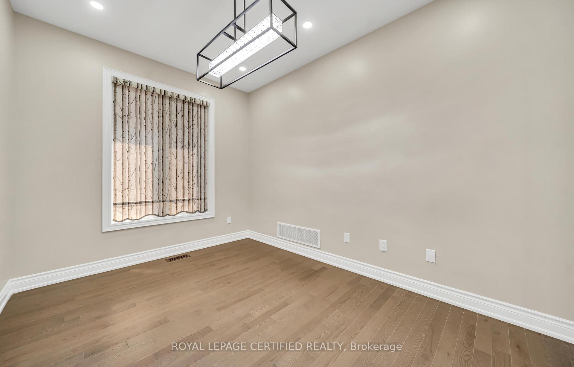 Photo 57 of 18 Vineyard Drive, Brampton, Bram West — HOMEH