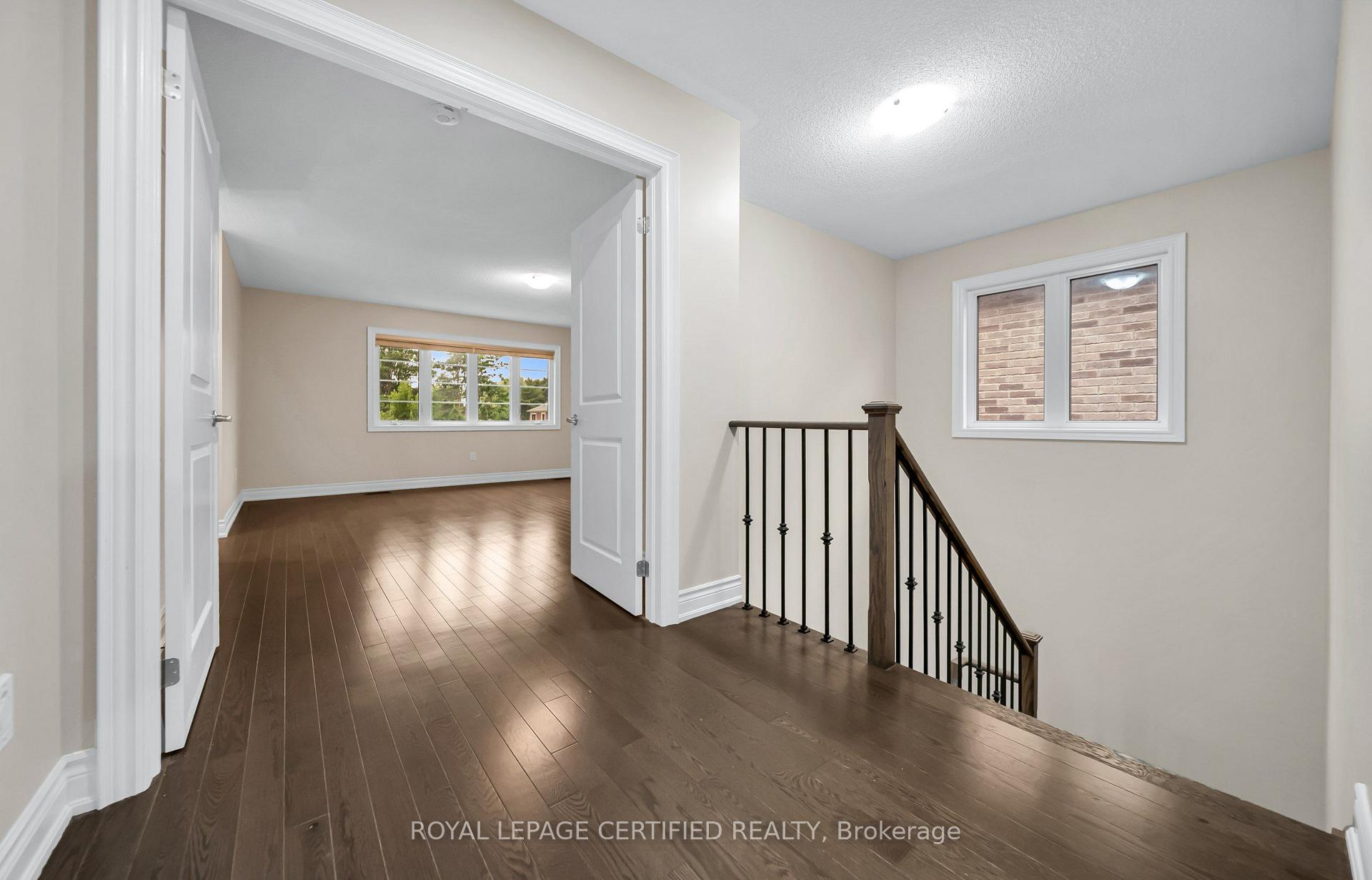 Photo 20 of 18 Vineyard Drive, Brampton, Bram West — HOMEH