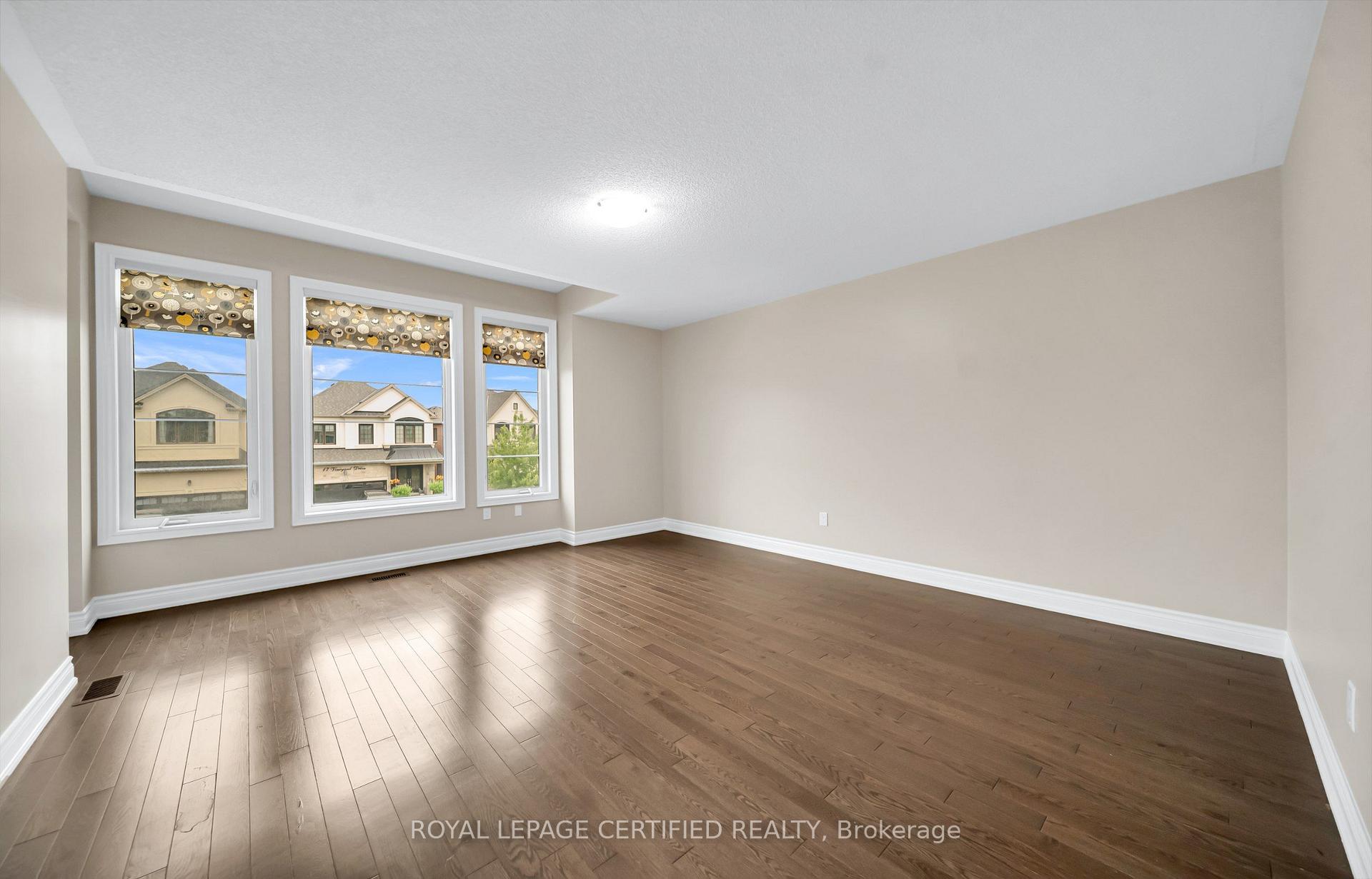 Photo 28 of 18 Vineyard Drive, Brampton, Bram West — HOMEH