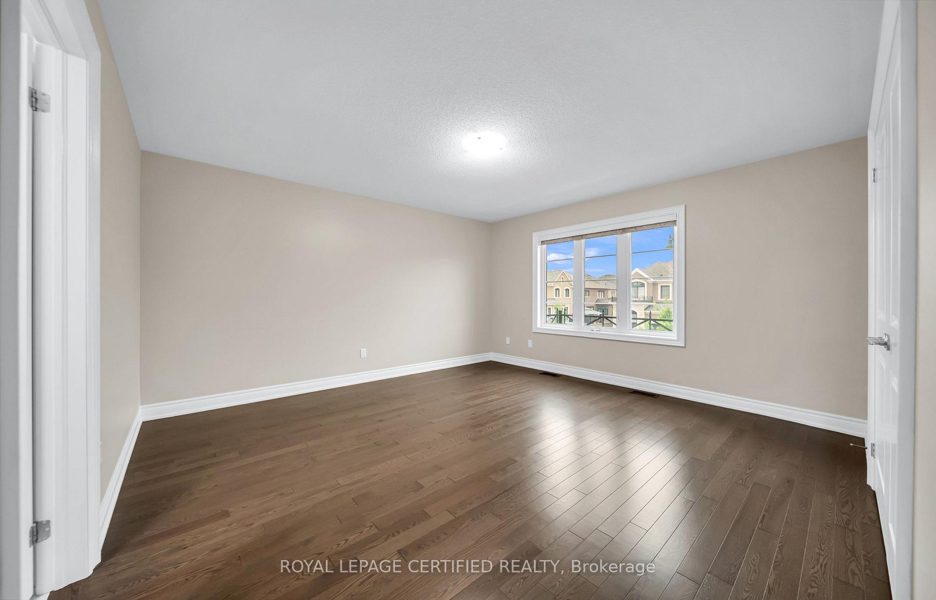 Photo 31 of 18 Vineyard Drive, Brampton, Bram West — HOMEH