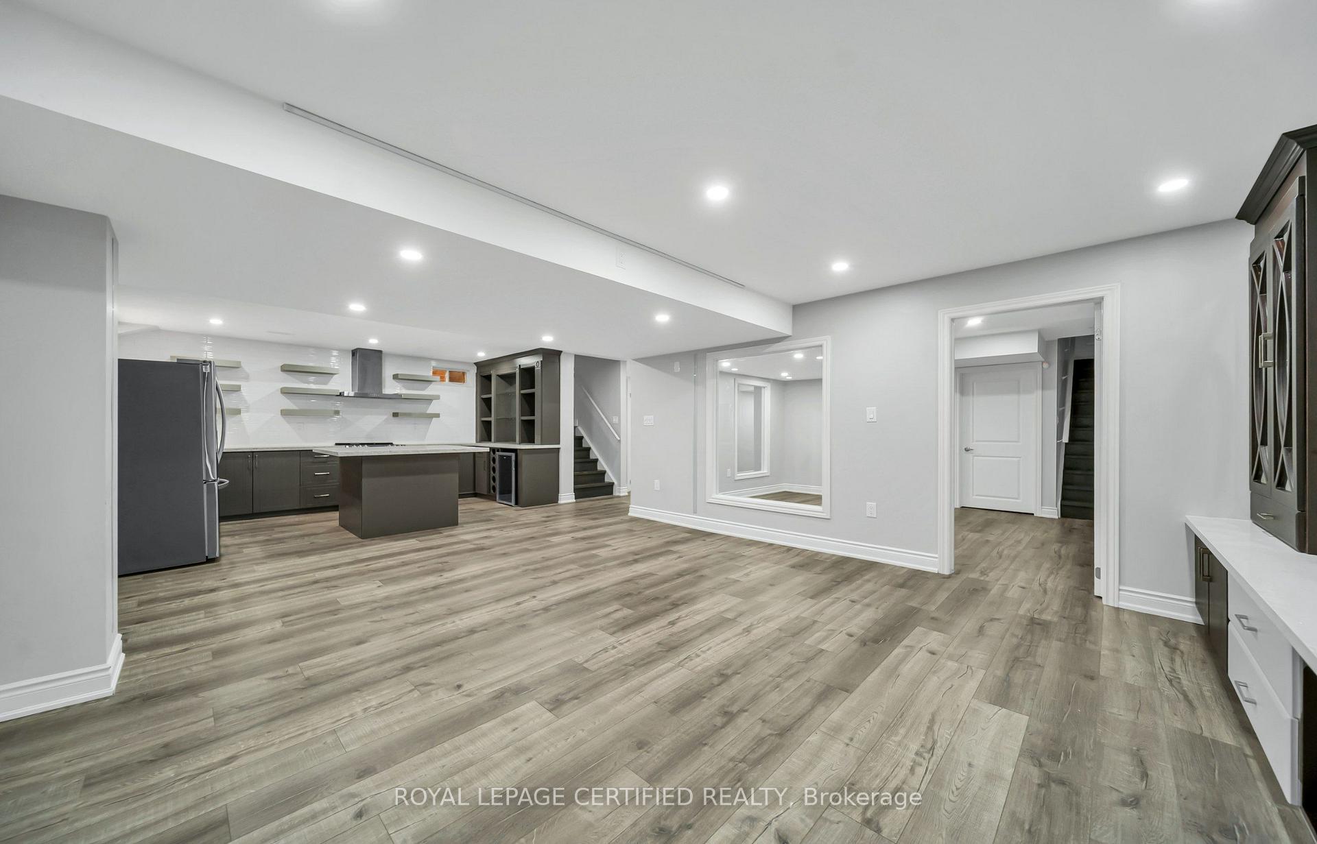 Photo 39 of 18 Vineyard Drive, Brampton, Bram West — HOMEH