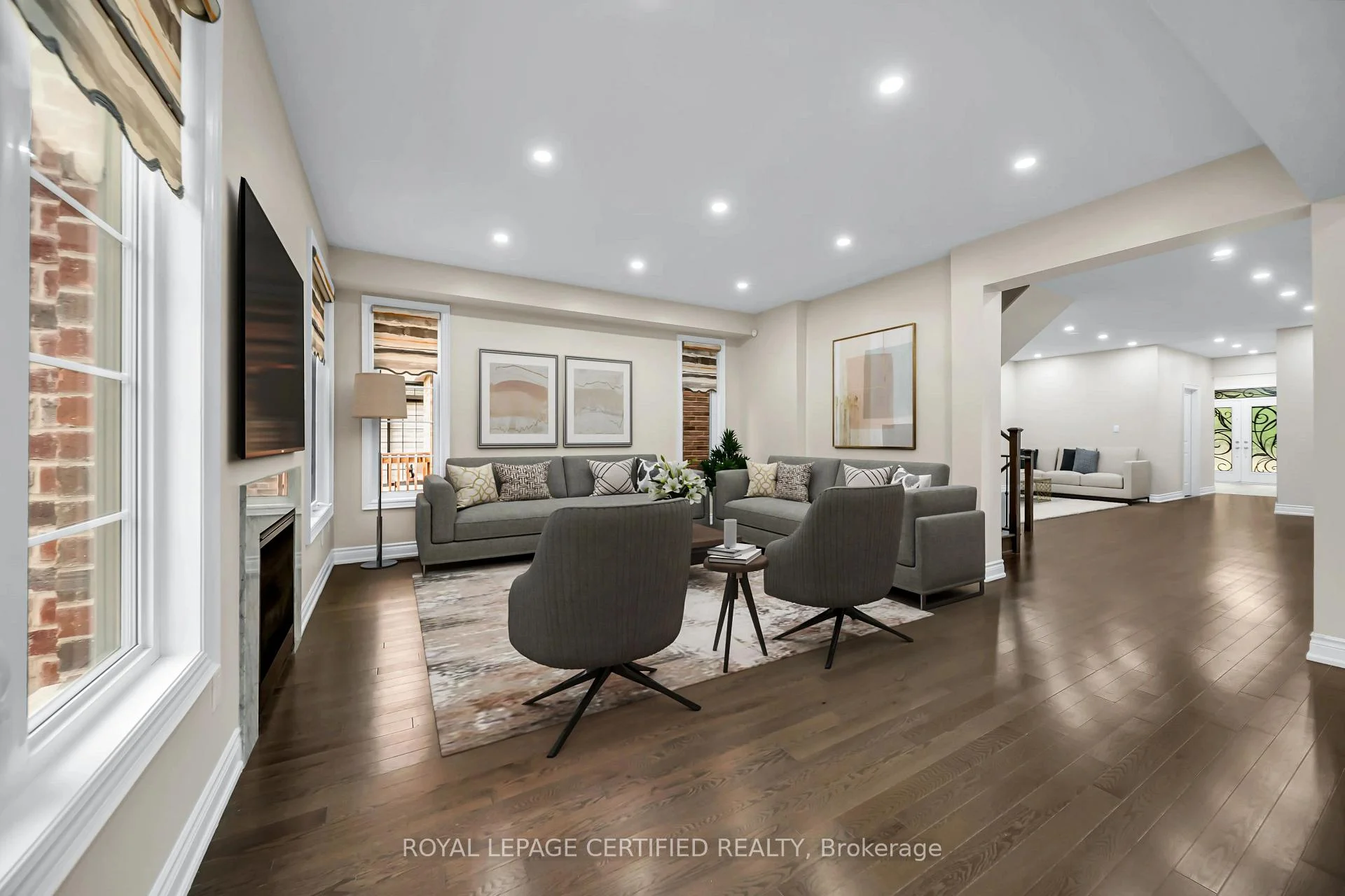 Photo 13 of 18 Vineyard Drive, Brampton, Bram West — HOMEH