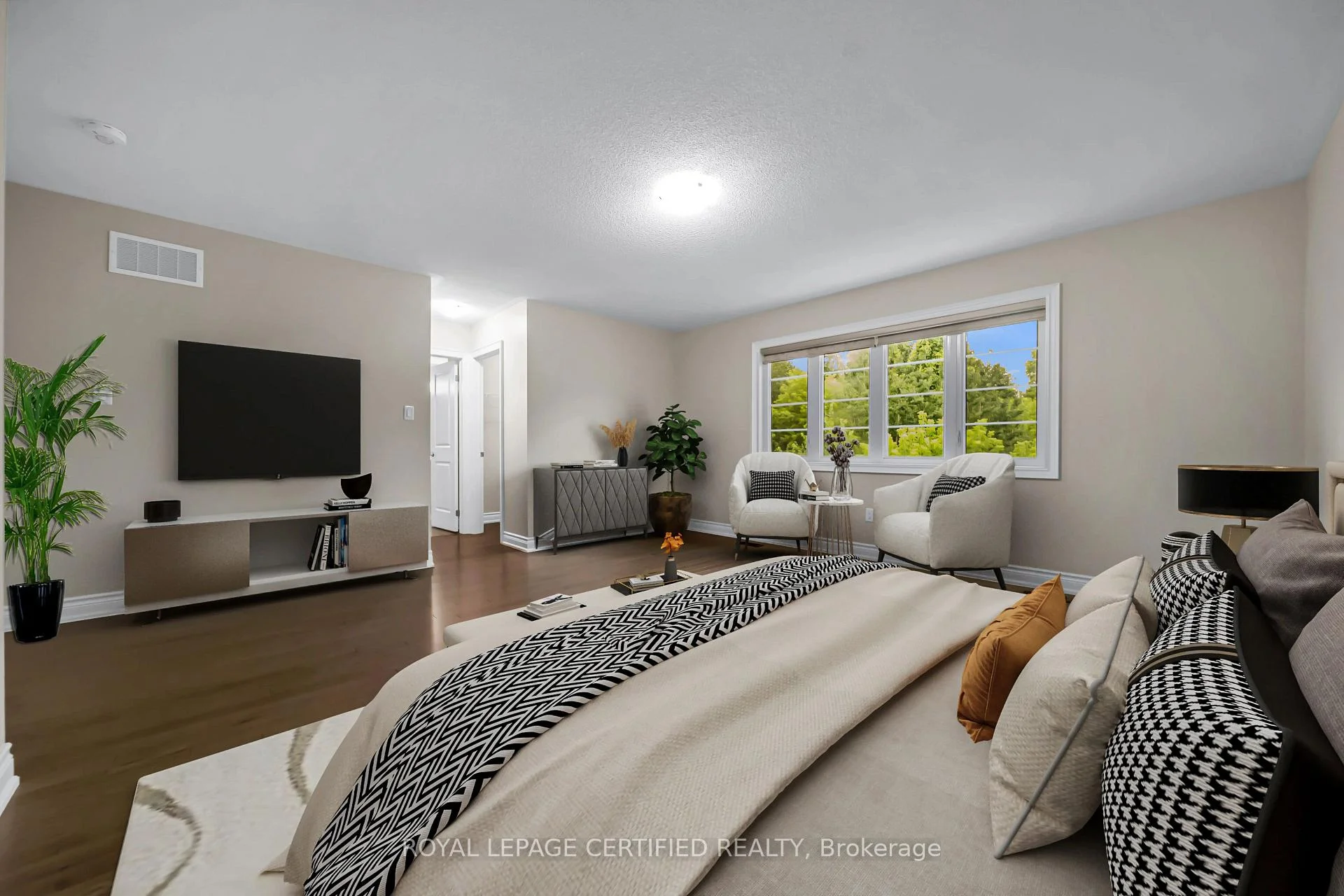 Photo 21 of 18 Vineyard Drive, Brampton, Bram West — HOMEH