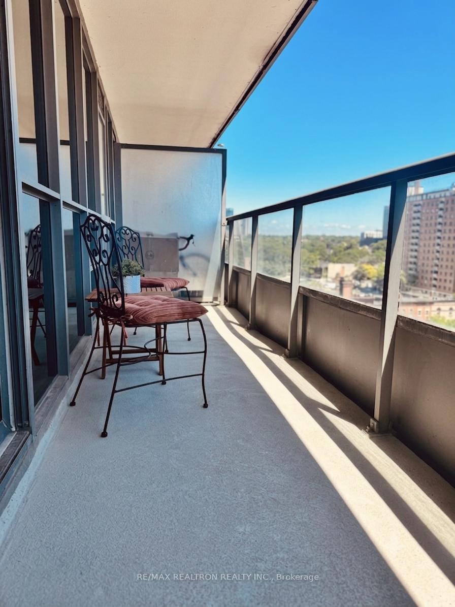 Photo 19 of Unit 1020, 320 Richmond Street E, Toronto, Moss Park — HOMEH