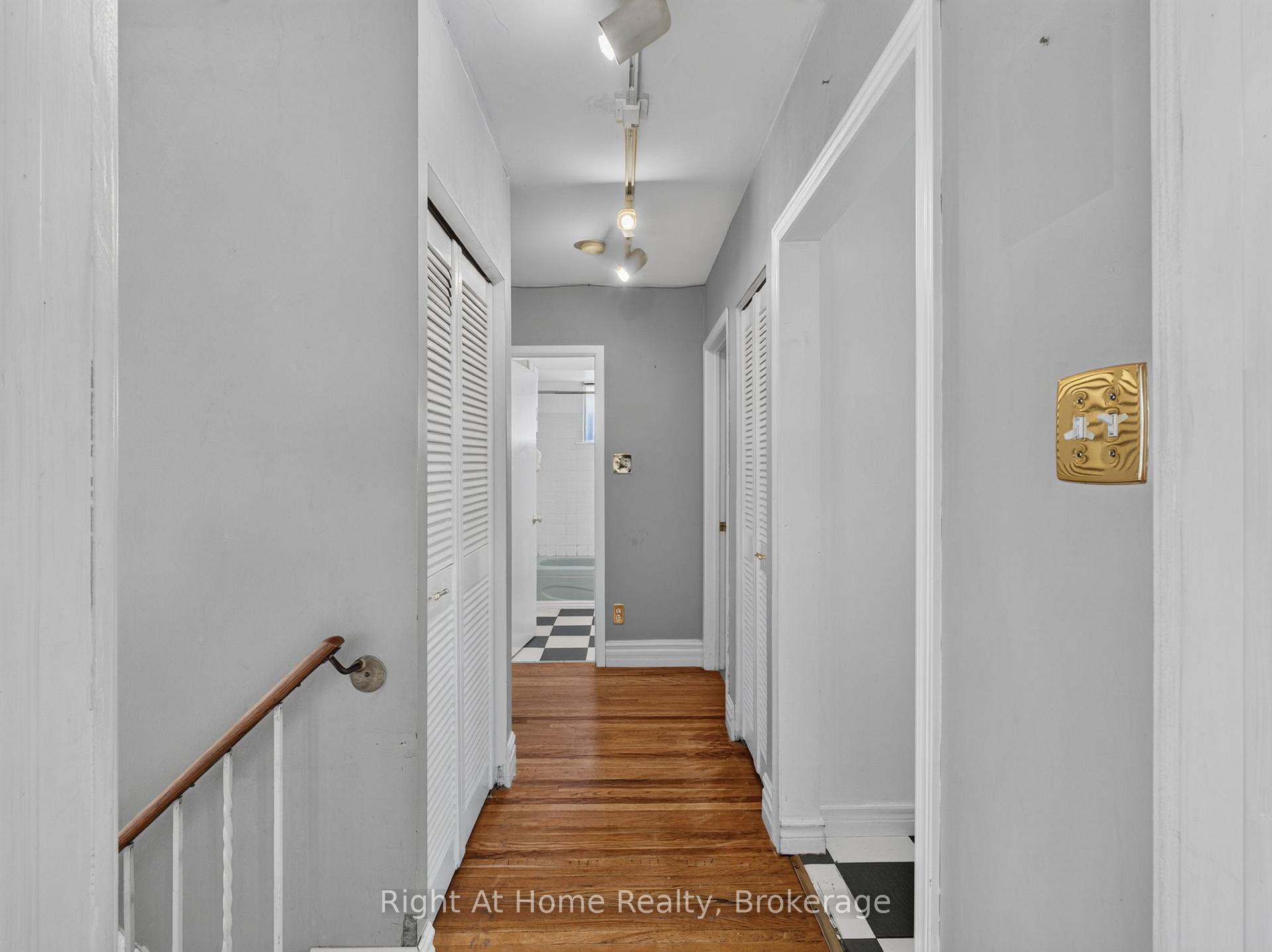 Photo 13 of 833 Vicki Drive, Pickering, West Shore — HOMEH