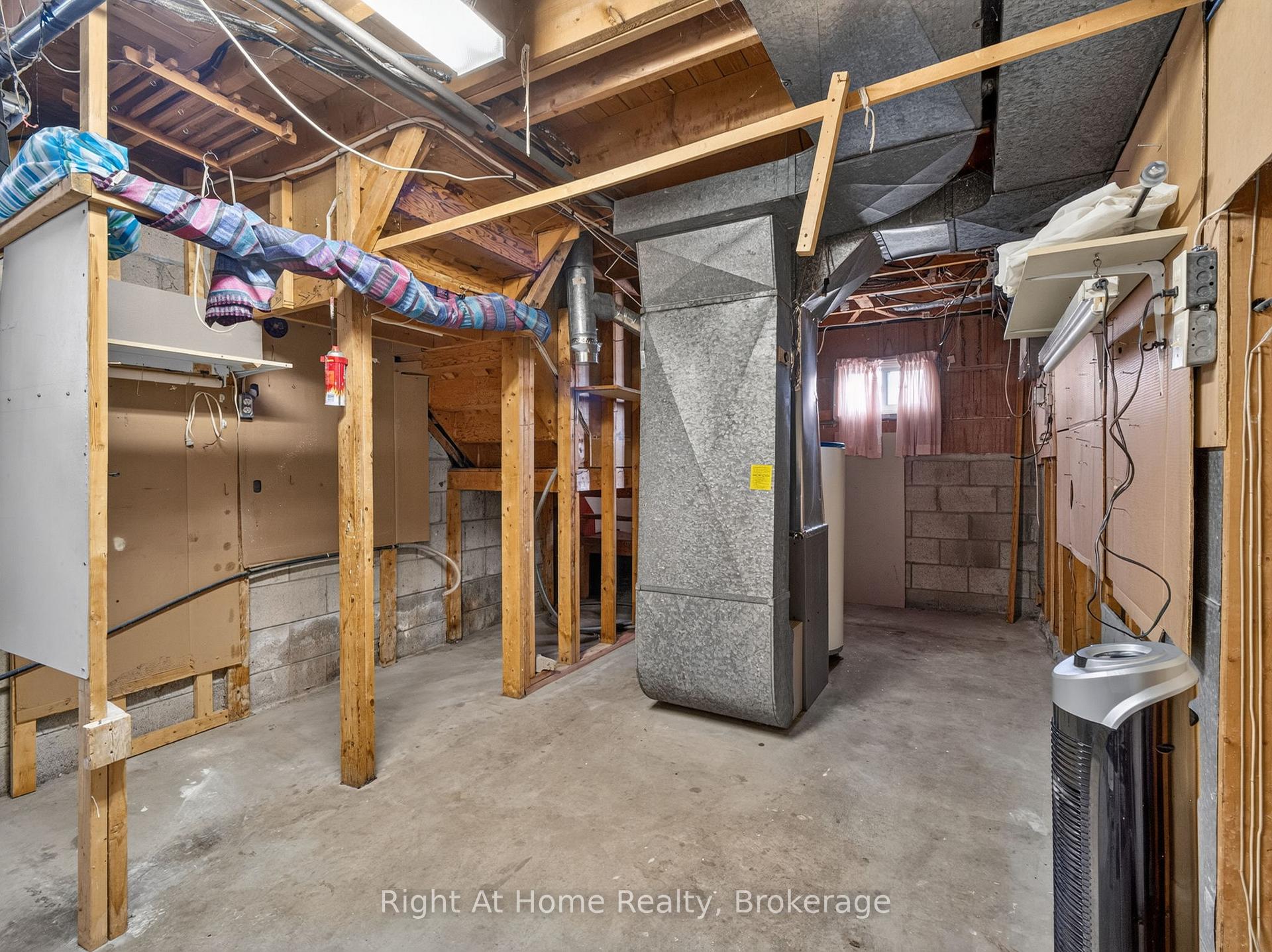 Photo 24 of 833 Vicki Drive, Pickering, West Shore — HOMEH