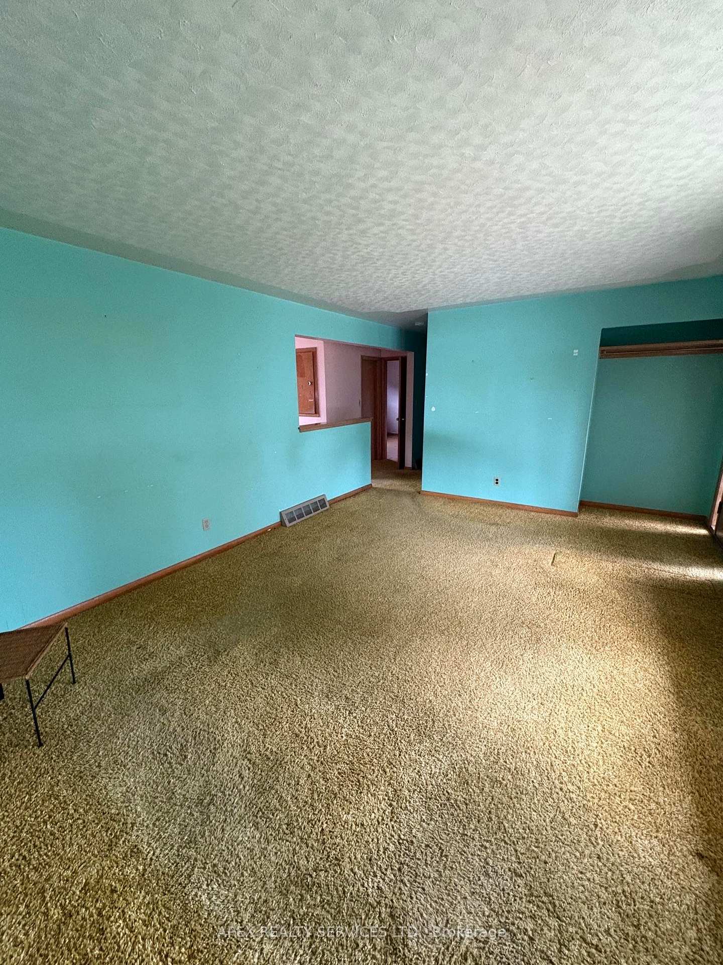 Photo 14 of 463 Richard Street, Thunder Bay, Current River — HOMEH