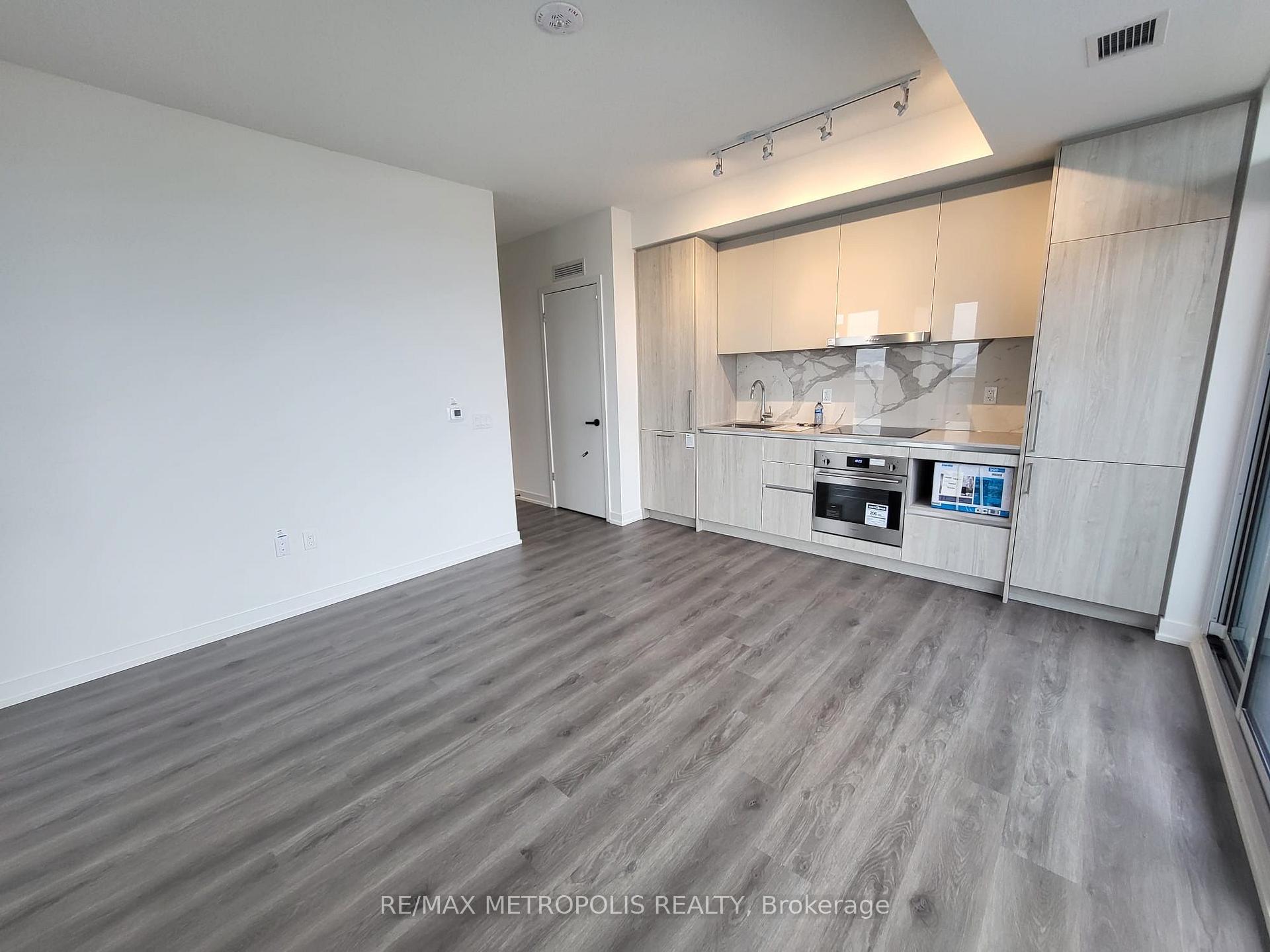 Photo 1 of Unit 3209, 225 Commerce Street, Vaughan, Vaughan Corporate Centre — HOMEH