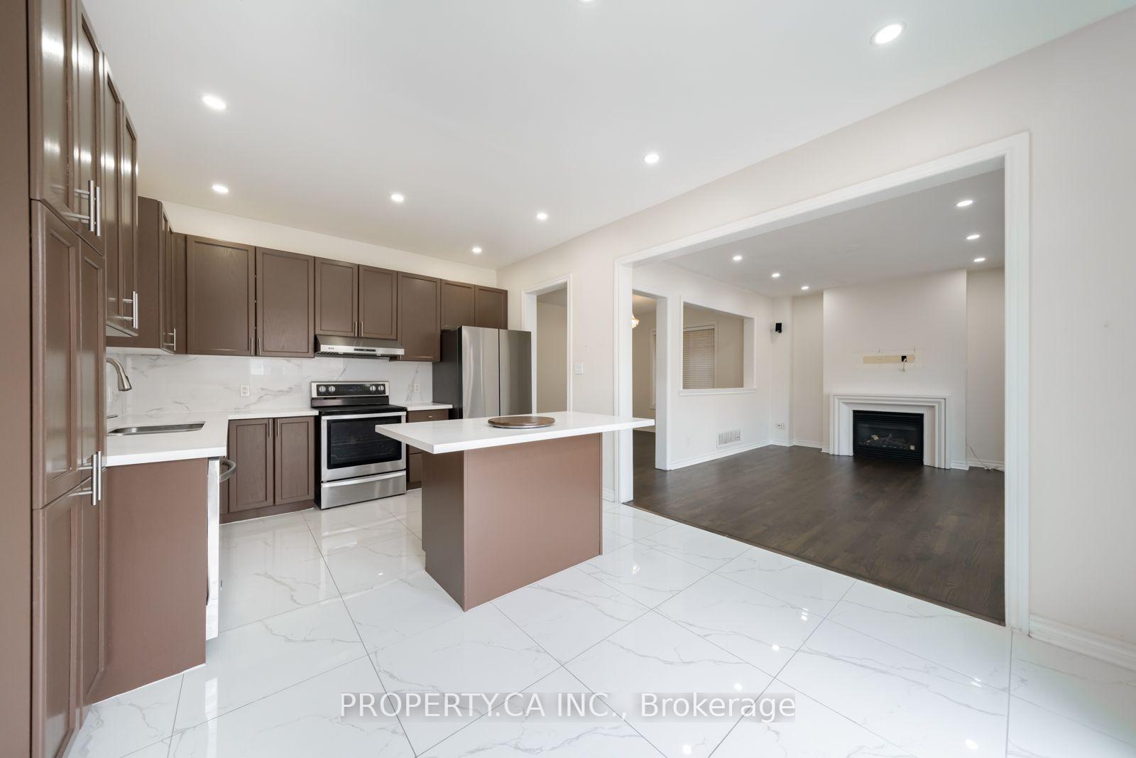 Photo 7 of 75 Iron Block Drive, Brampton, Northwest Sandalwood Parkway — HOMEH