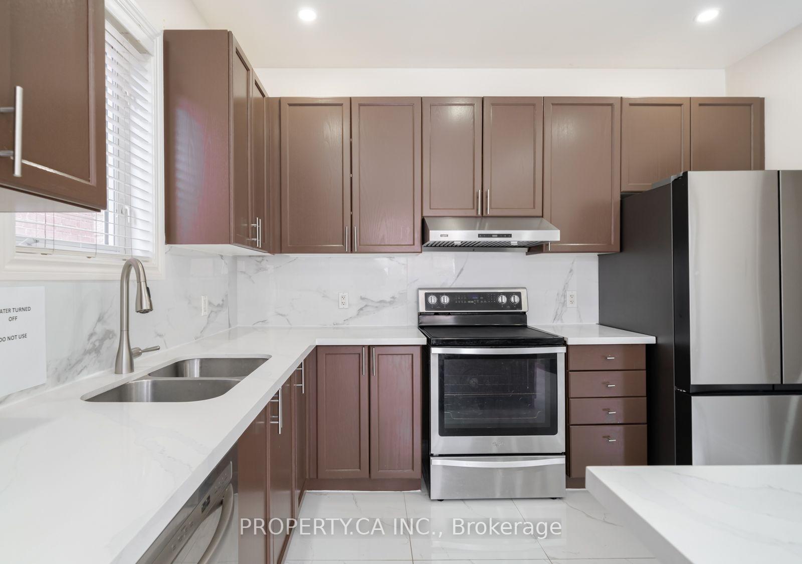 Photo 8 of 75 Iron Block Drive, Brampton, Northwest Sandalwood Parkway — HOMEH