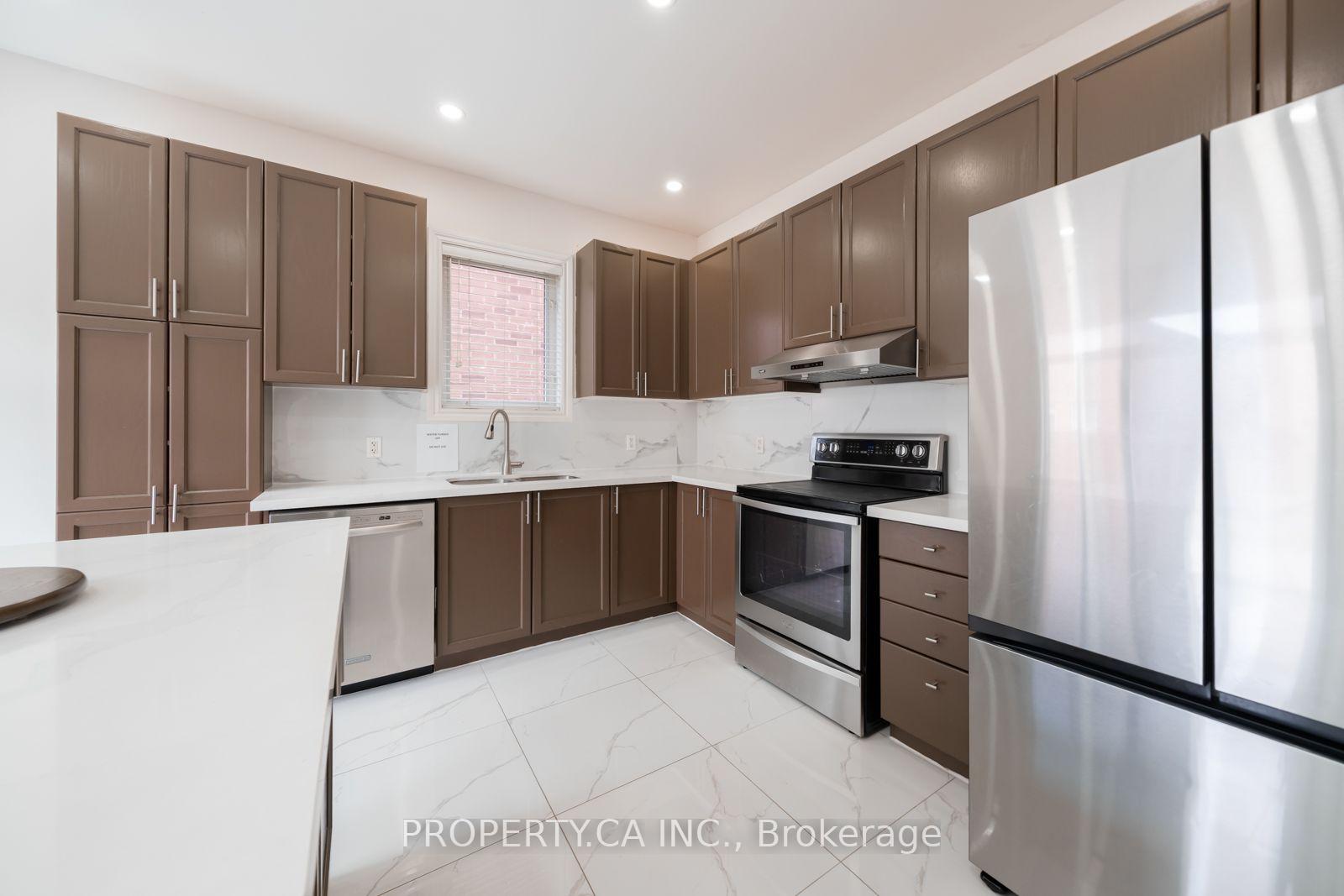 Photo 9 of 75 Iron Block Drive, Brampton, Northwest Sandalwood Parkway — HOMEH