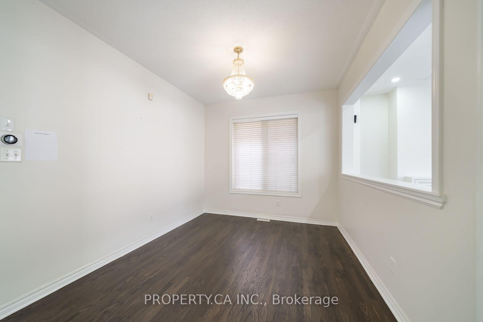 Photo 11 of 75 Iron Block Drive, Brampton, Northwest Sandalwood Parkway — HOMEH