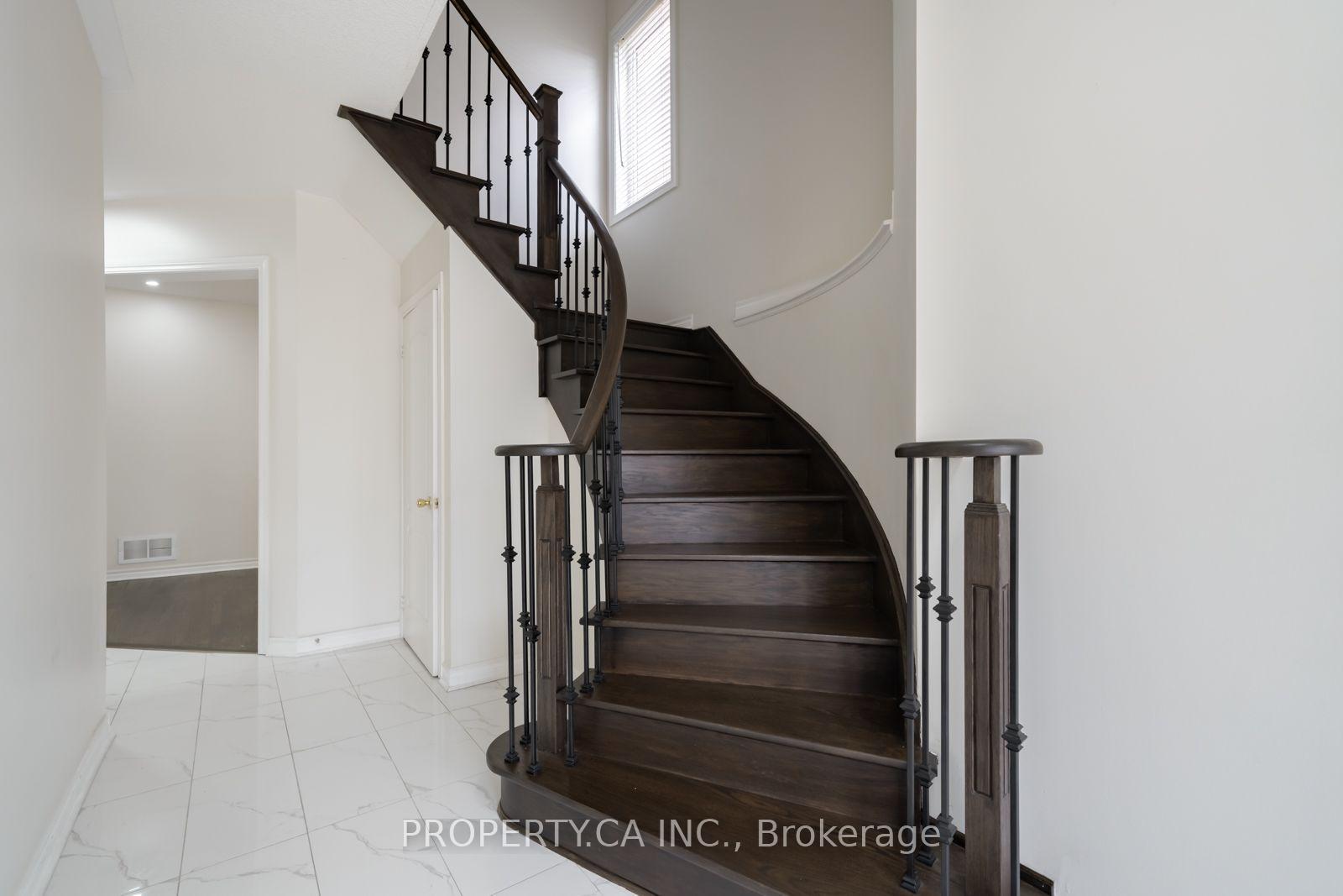 Photo 14 of 75 Iron Block Drive, Brampton, Northwest Sandalwood Parkway — HOMEH