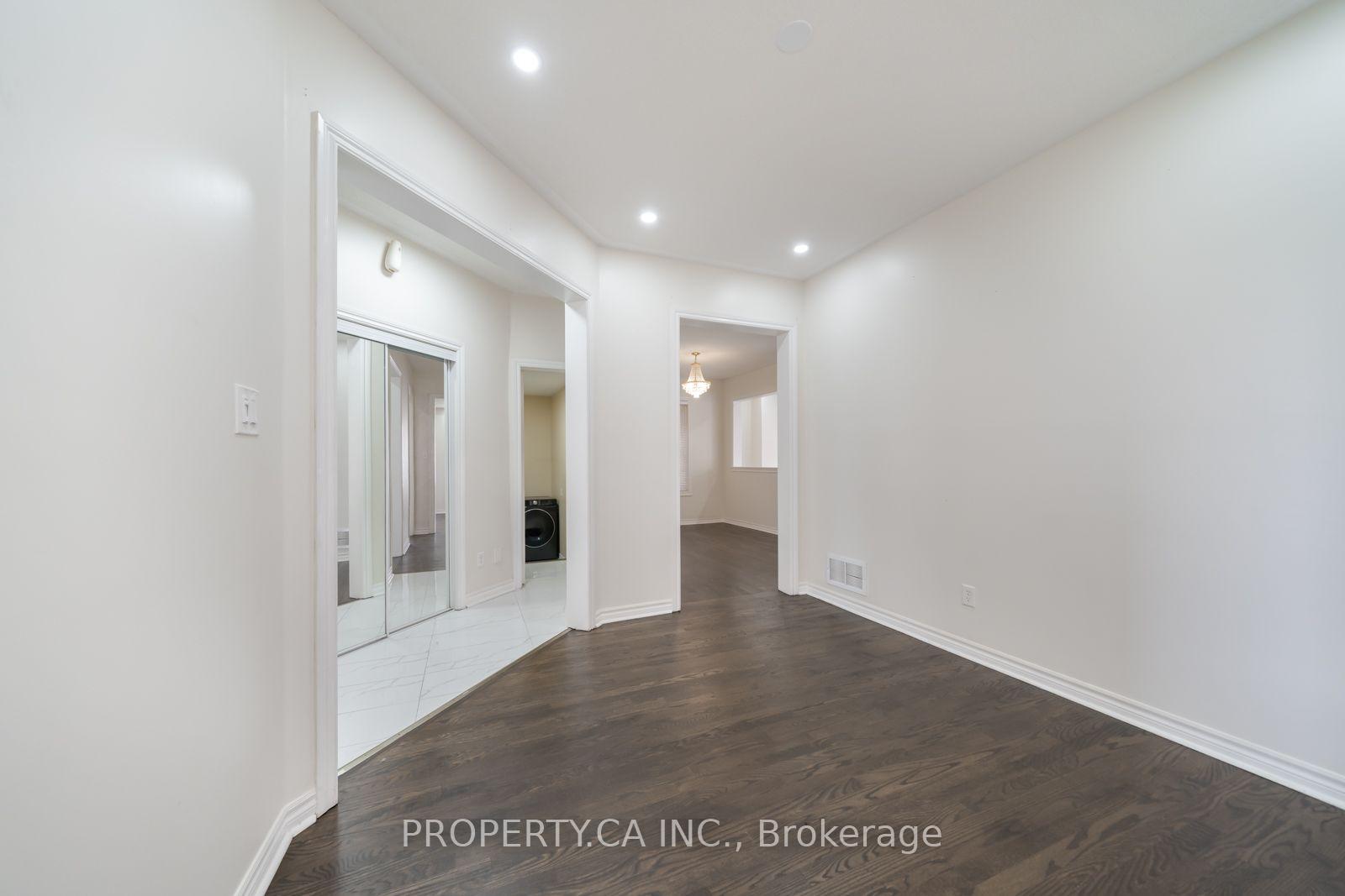 Photo 15 of 75 Iron Block Drive, Brampton, Northwest Sandalwood Parkway — HOMEH