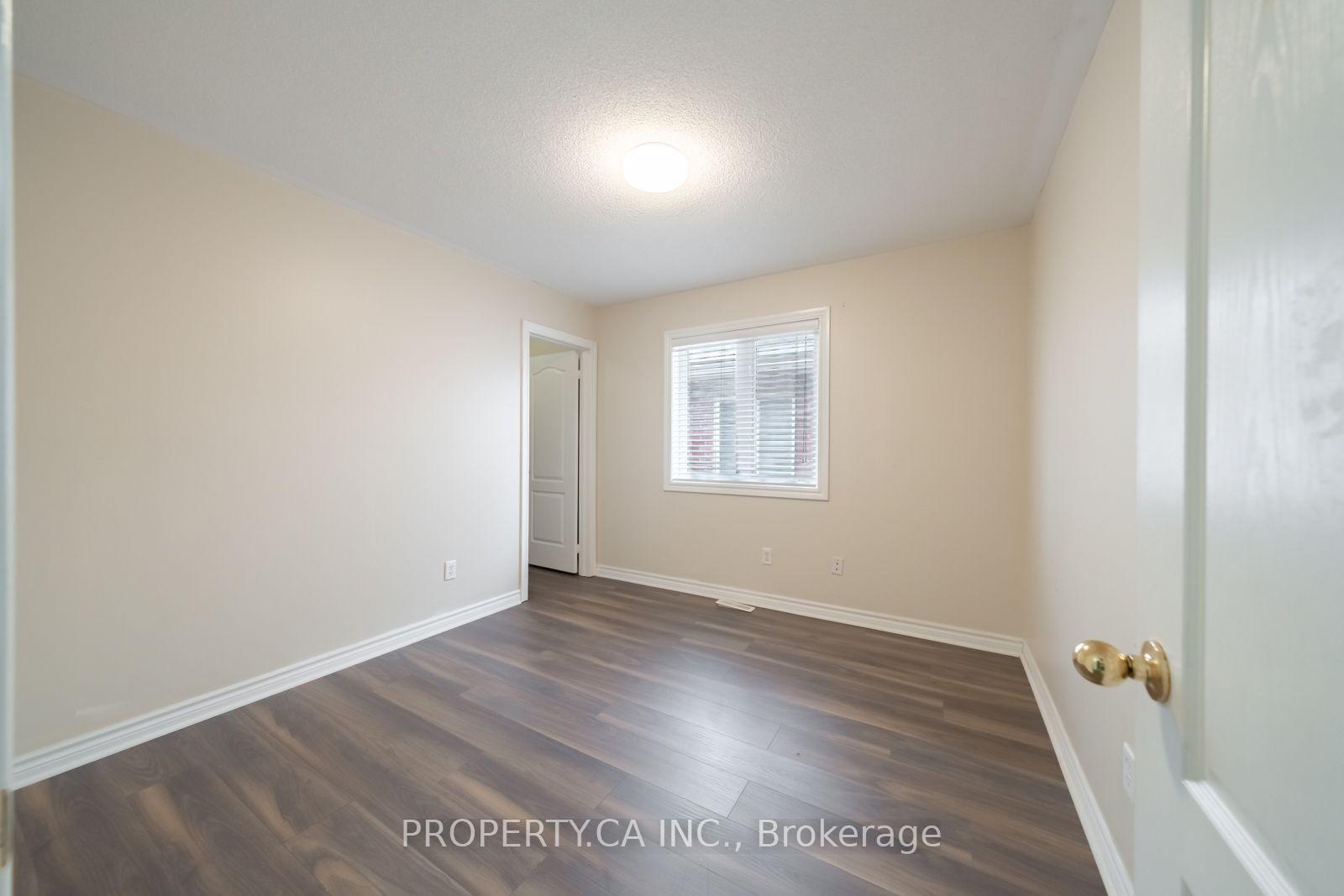 Photo 24 of 75 Iron Block Drive, Brampton, Northwest Sandalwood Parkway — HOMEH