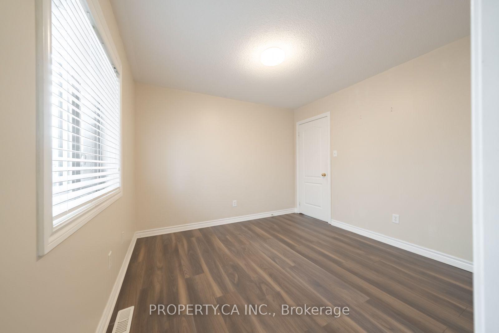 Photo 25 of 75 Iron Block Drive, Brampton, Northwest Sandalwood Parkway — HOMEH