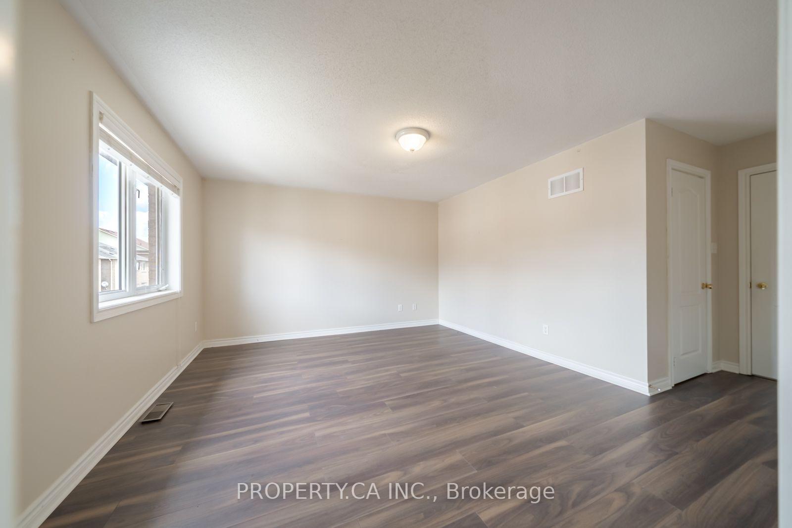 Photo 32 of 75 Iron Block Drive, Brampton, Northwest Sandalwood Parkway — HOMEH