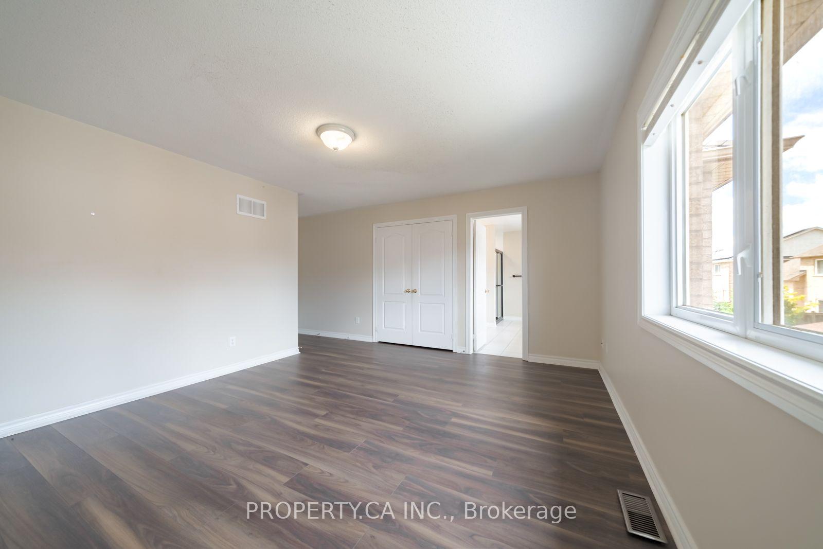 Photo 34 of 75 Iron Block Drive, Brampton, Northwest Sandalwood Parkway — HOMEH