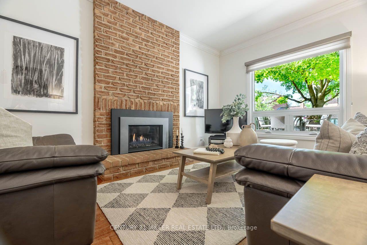 Photo 14 of 176 Willow Lane, Newmarket, Bristol-London — HOMEH
