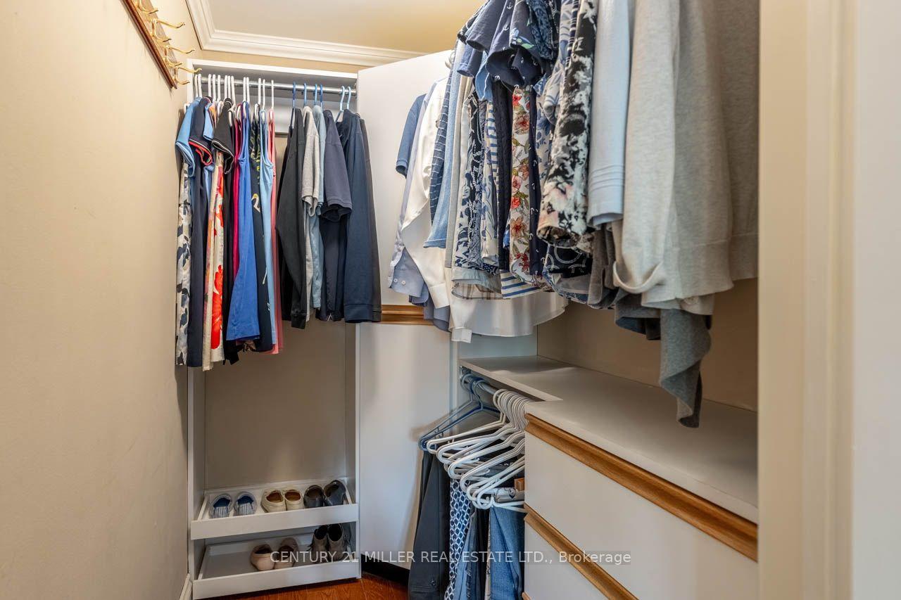 Photo 17 of 176 Willow Lane, Newmarket, Bristol-London — HOMEH