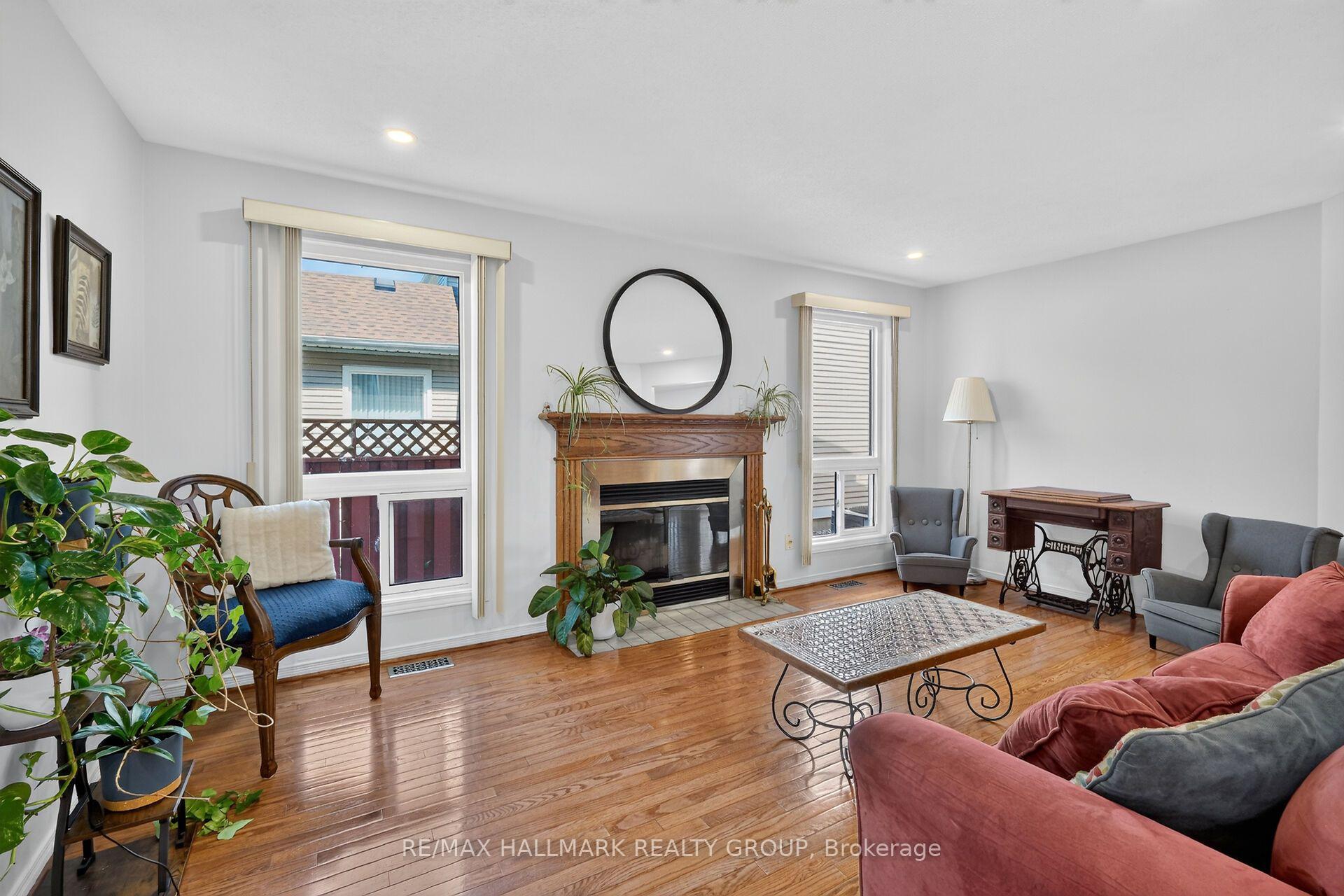 Photo 11 of 6117 Silverbirch Street, Ottawa, Chapel Hill South - Orleans Village — HOMEH