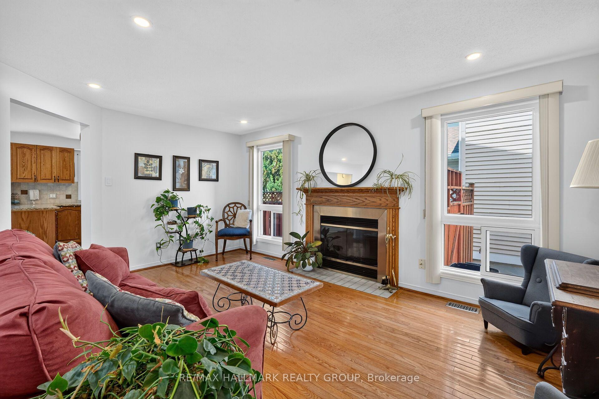 Photo 12 of 6117 Silverbirch Street, Ottawa, Chapel Hill South - Orleans Village — HOMEH