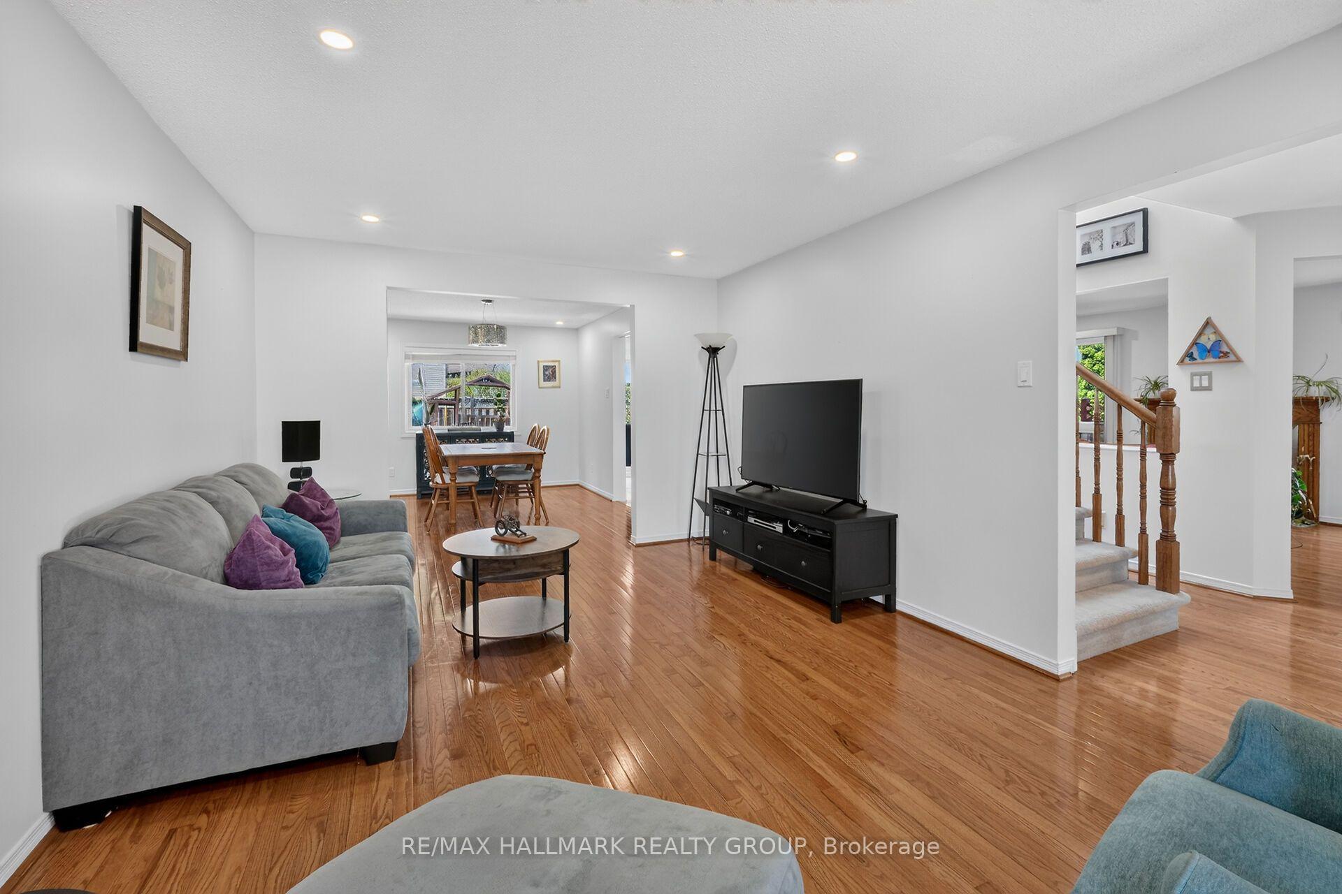 Photo 21 of 6117 Silverbirch Street, Ottawa, Chapel Hill South - Orleans Village — HOMEH