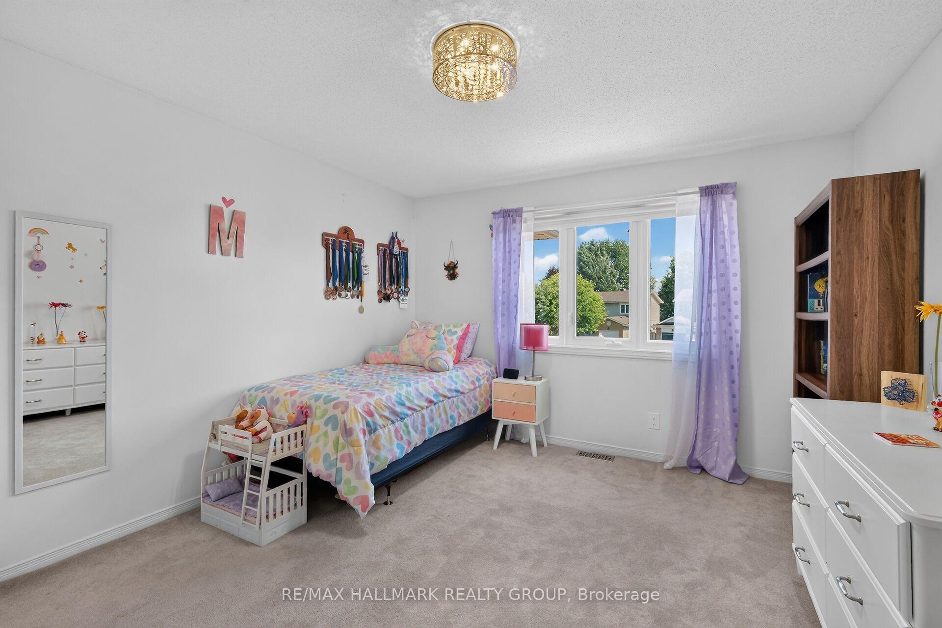 Photo 27 of 6117 Silverbirch Street, Ottawa, Chapel Hill South - Orleans Village — HOMEH