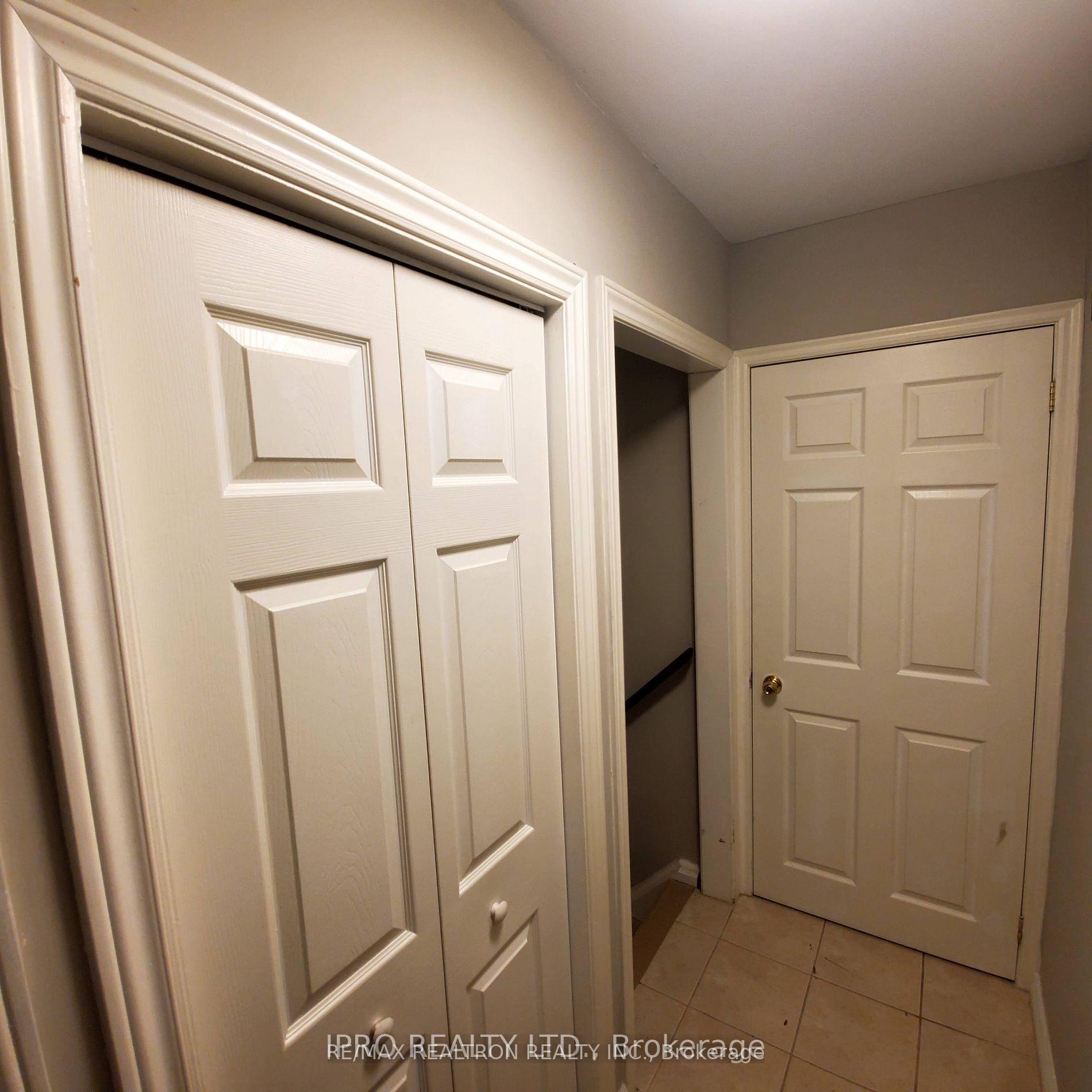Photo 31 of 16 Cresthaven Drive, North York, Hillcrest Village — HOMEH