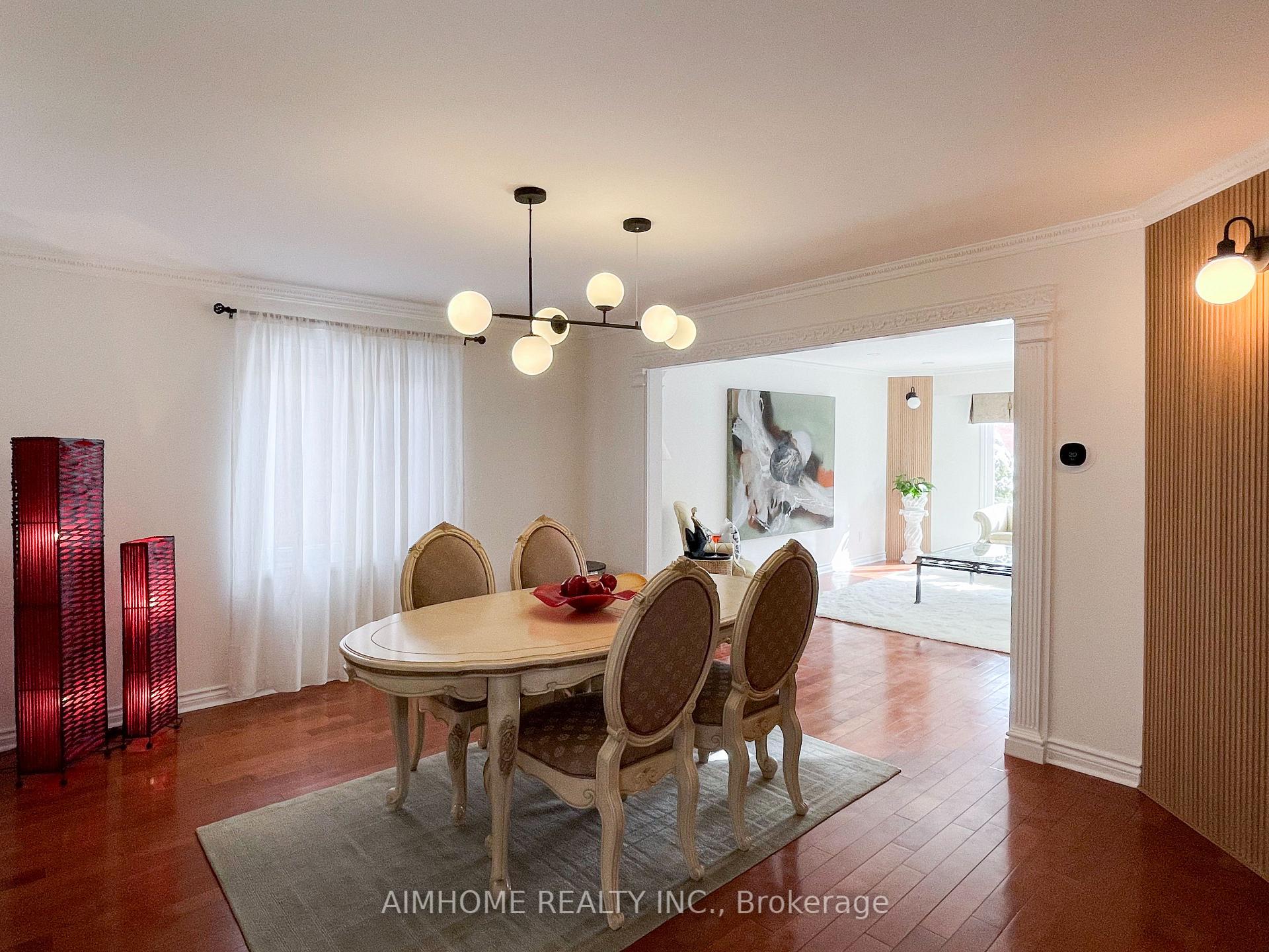 Photo 14 of 8 Cygnus Drive, Richmond Hill, Observatory — HOMEH