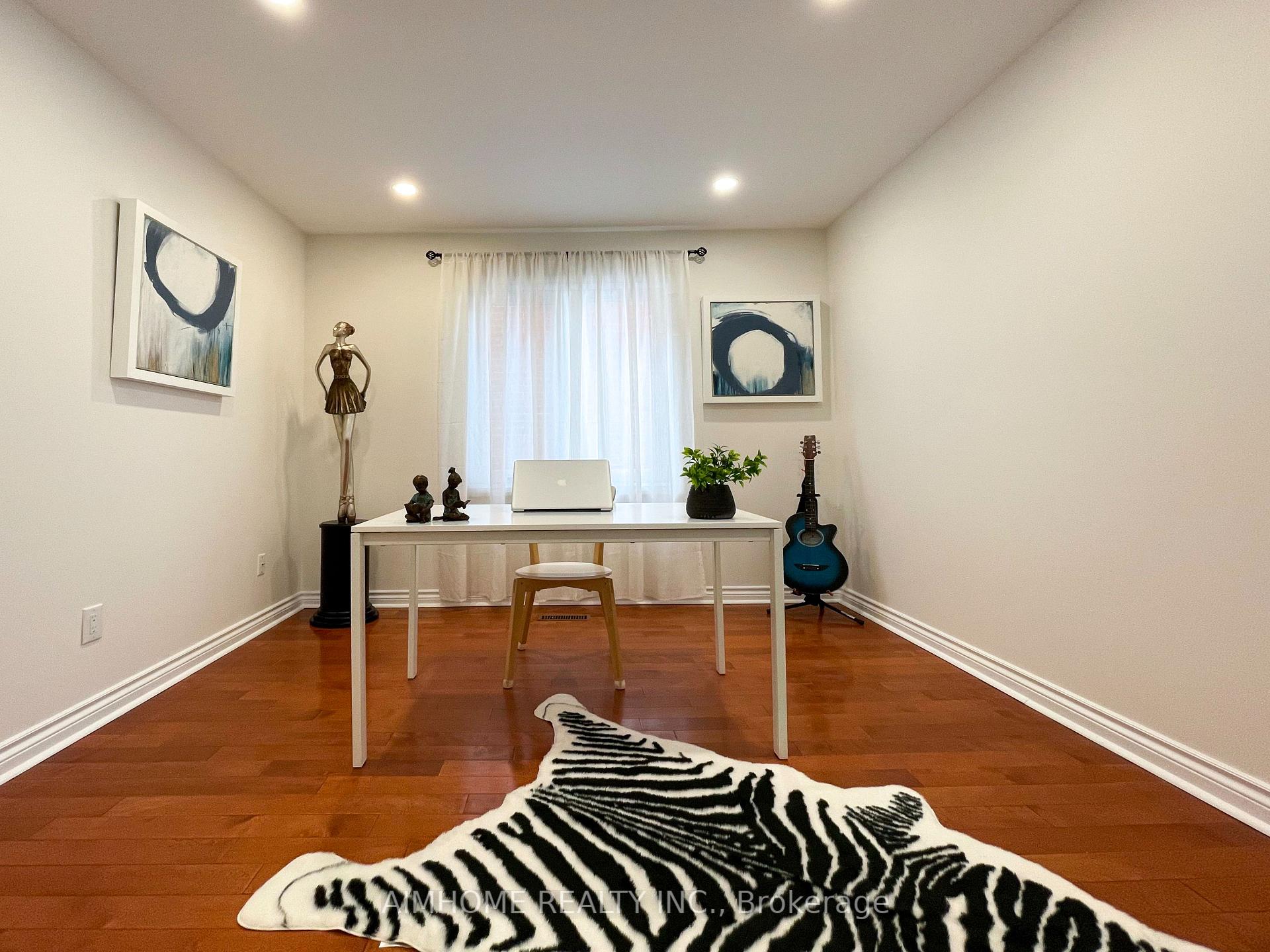Photo 21 of 8 Cygnus Drive, Richmond Hill, Observatory — HOMEH