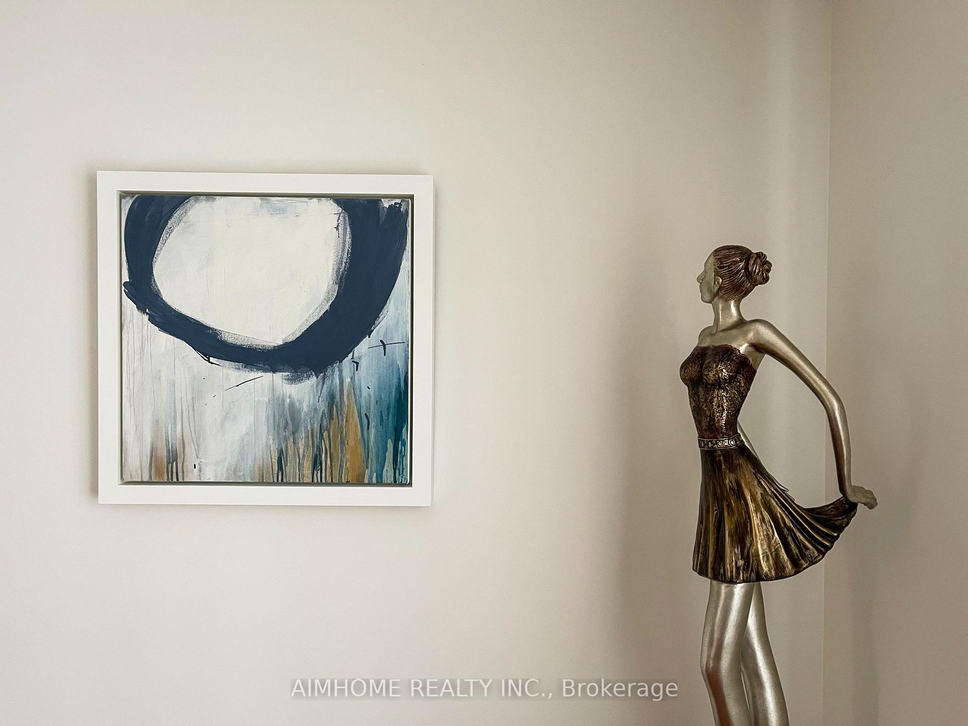 Photo 23 of 8 Cygnus Drive, Richmond Hill, Observatory — HOMEH