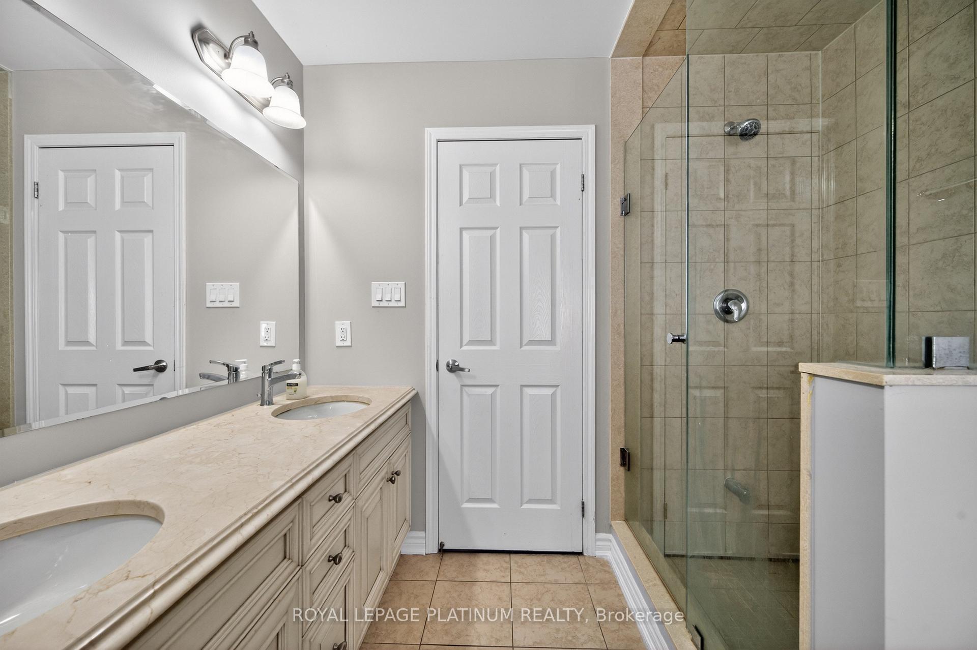 Photo 24 of 15 Aylesbury Drive, Brampton, Northwest Brampton — HOMEH
