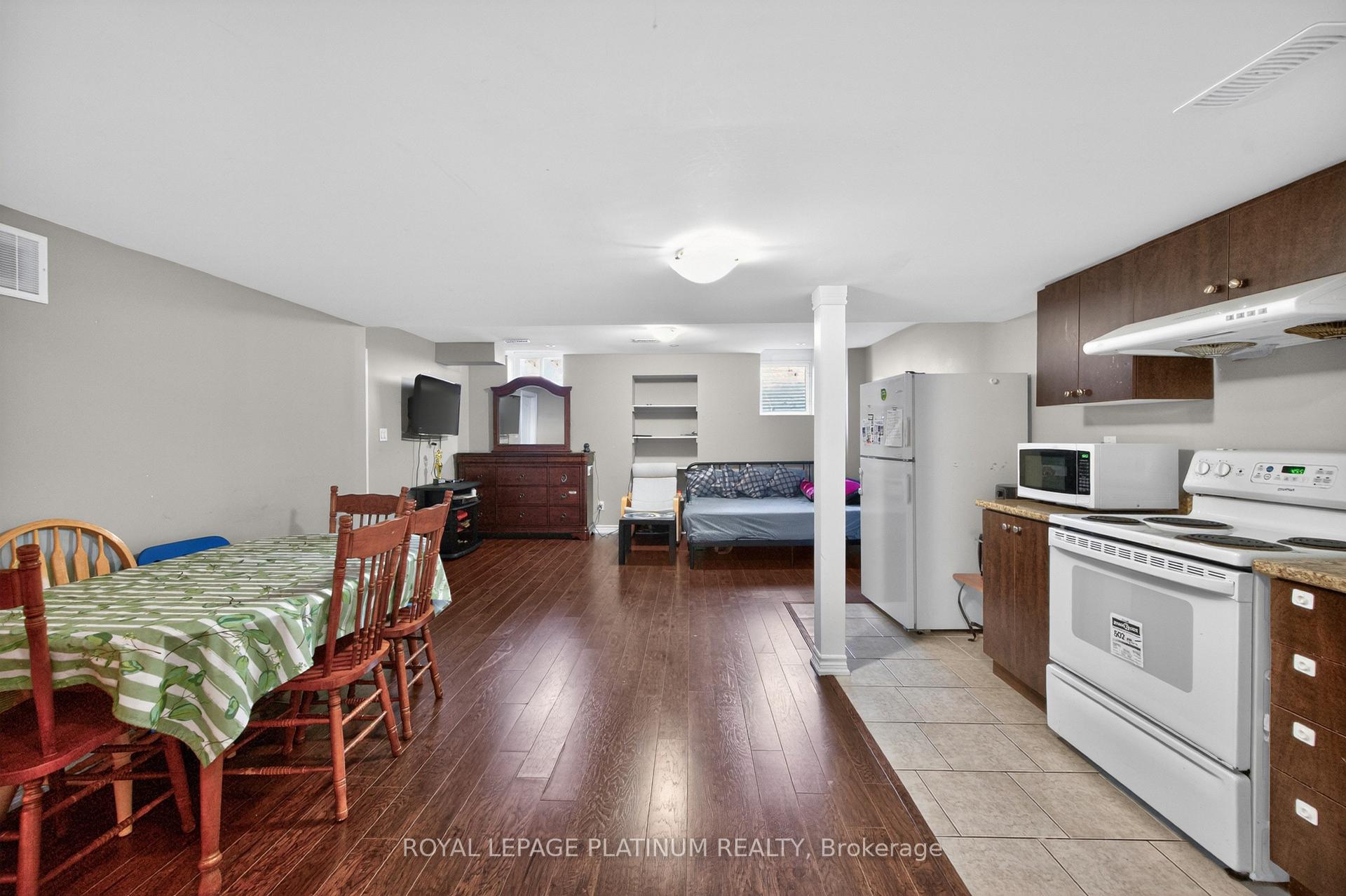 Photo 36 of 15 Aylesbury Drive, Brampton, Northwest Brampton — HOMEH