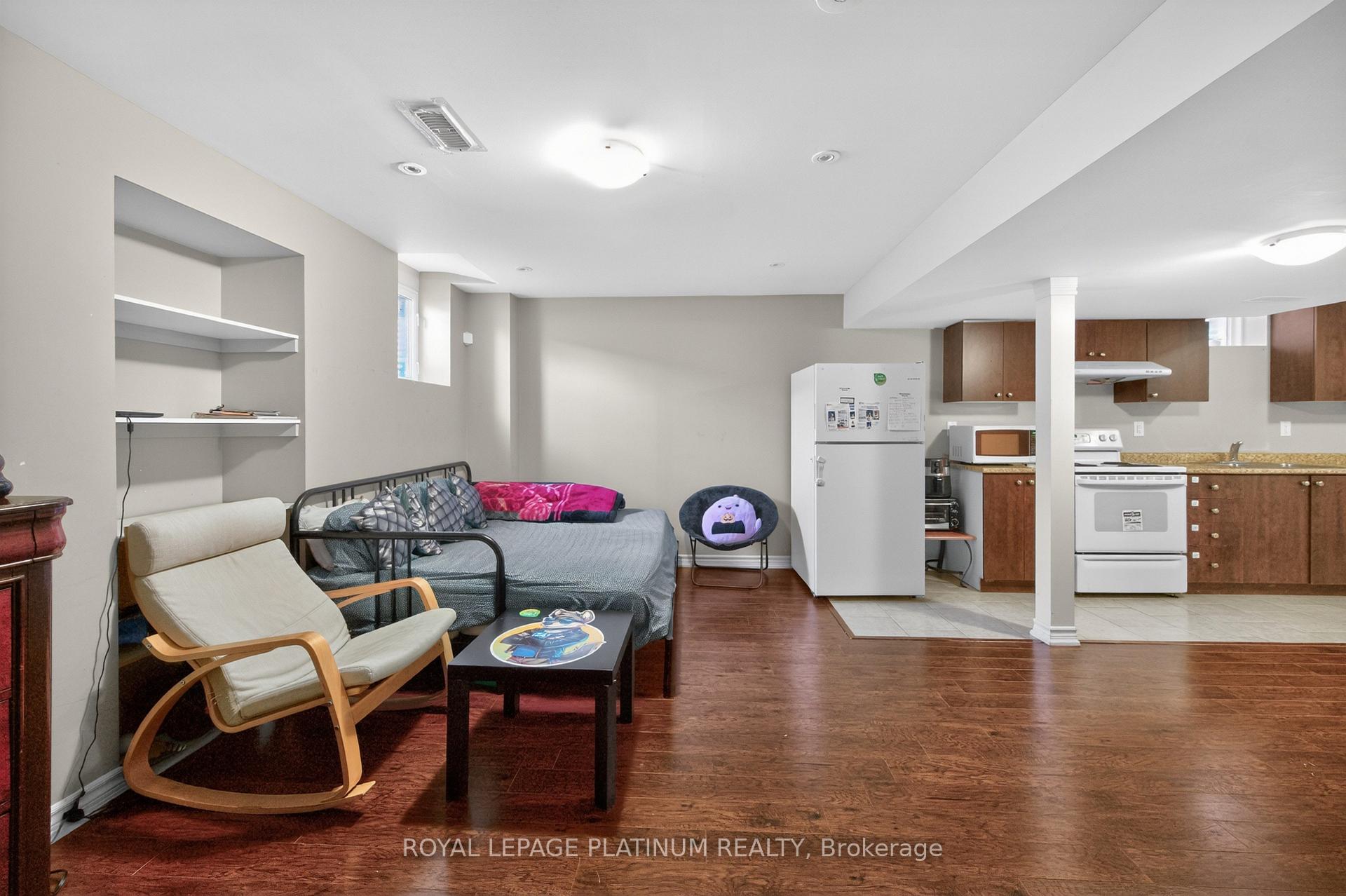 Photo 40 of 15 Aylesbury Drive, Brampton, Northwest Brampton — HOMEH