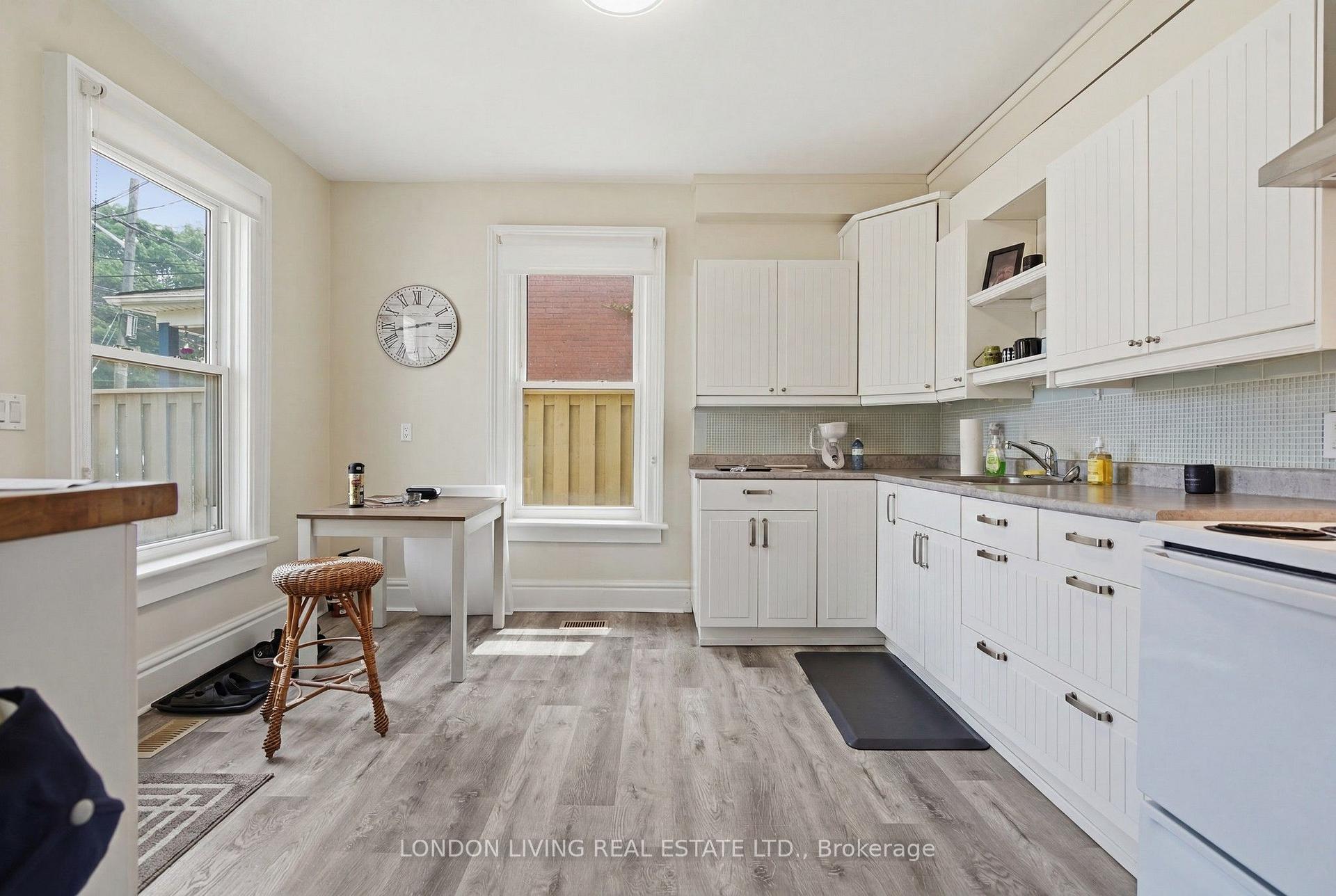 Photo 12 of 5 Edward Street, London, South F — HOMEH