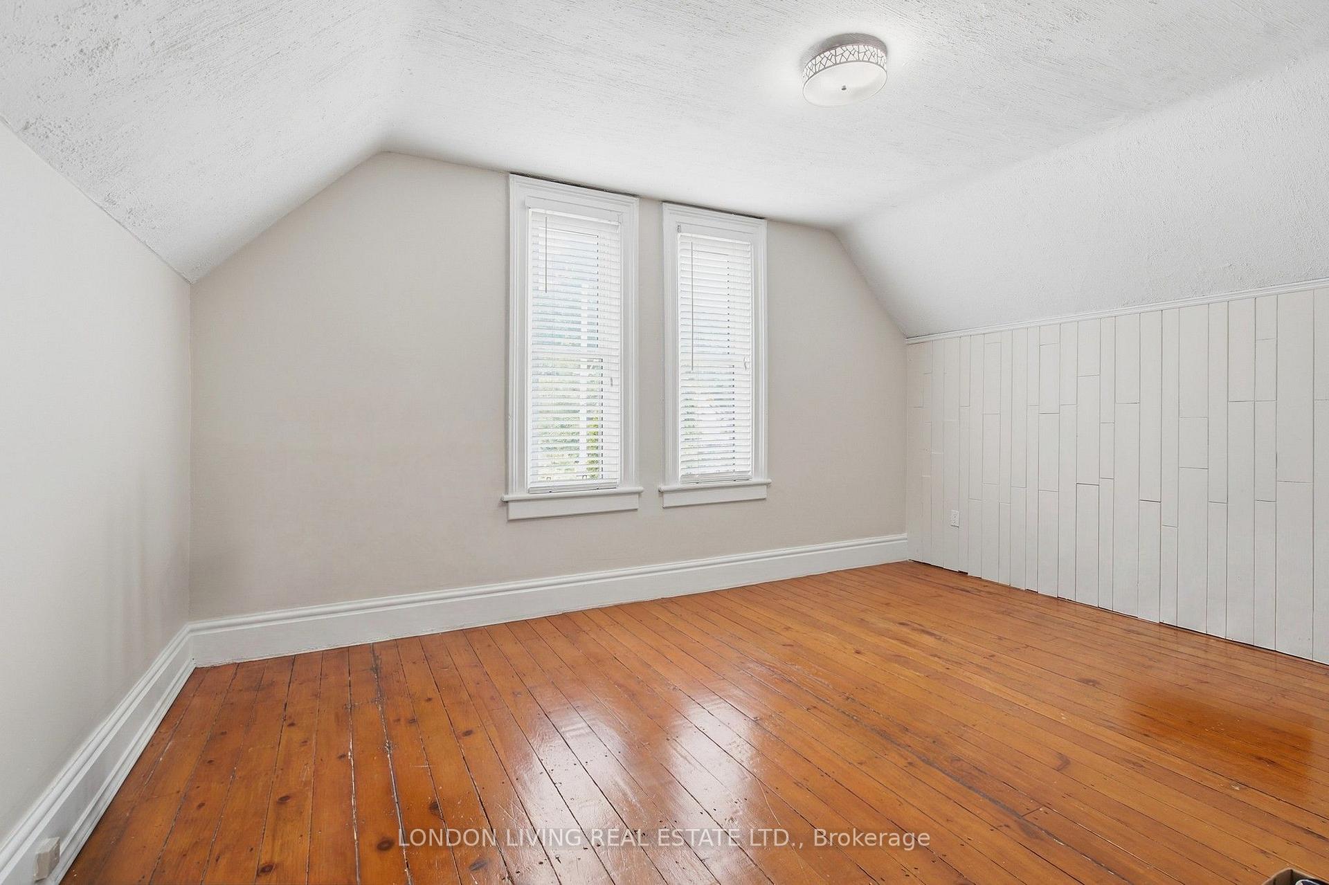 Photo 17 of 5 Edward Street, London, South F — HOMEH