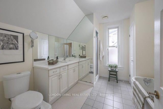 Photo 48 of 5 Edward Street, London, South F — HOMEH