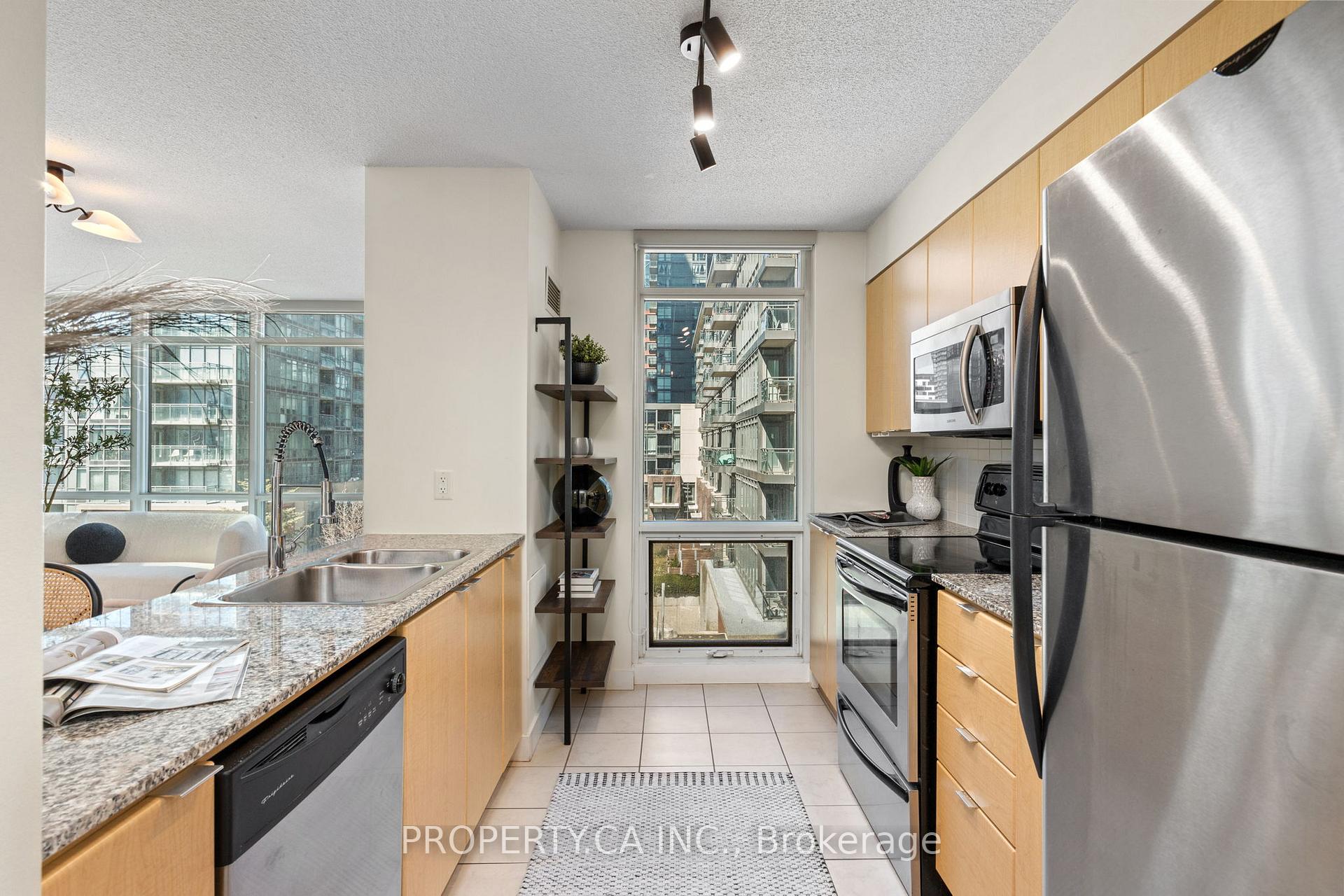 Photo 3 of Unit 503, 11 Brunel Court, Toronto, Waterfront Communities — HOMEH