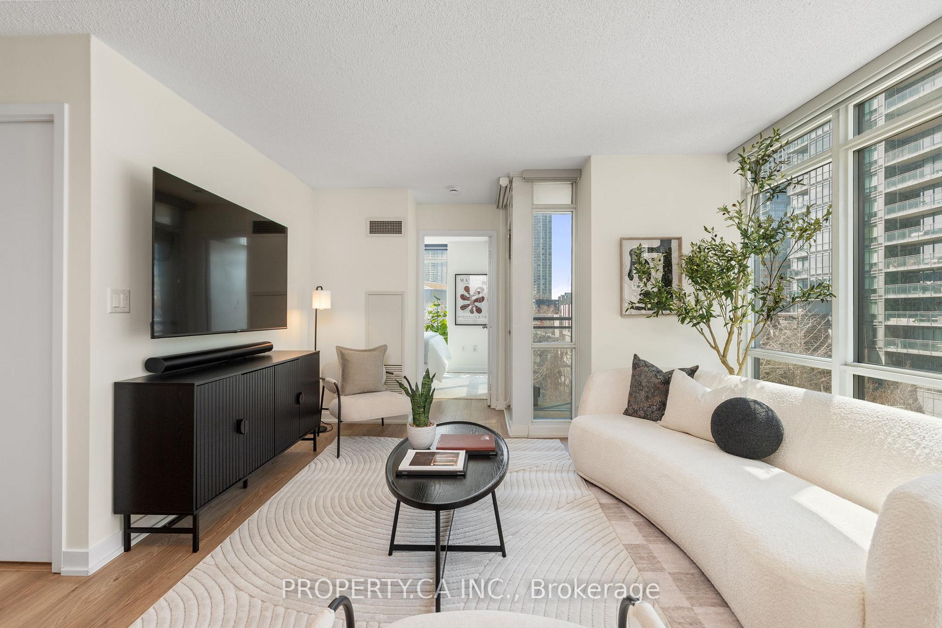 Photo 5 of Unit 503, 11 Brunel Court, Toronto, Waterfront Communities — HOMEH